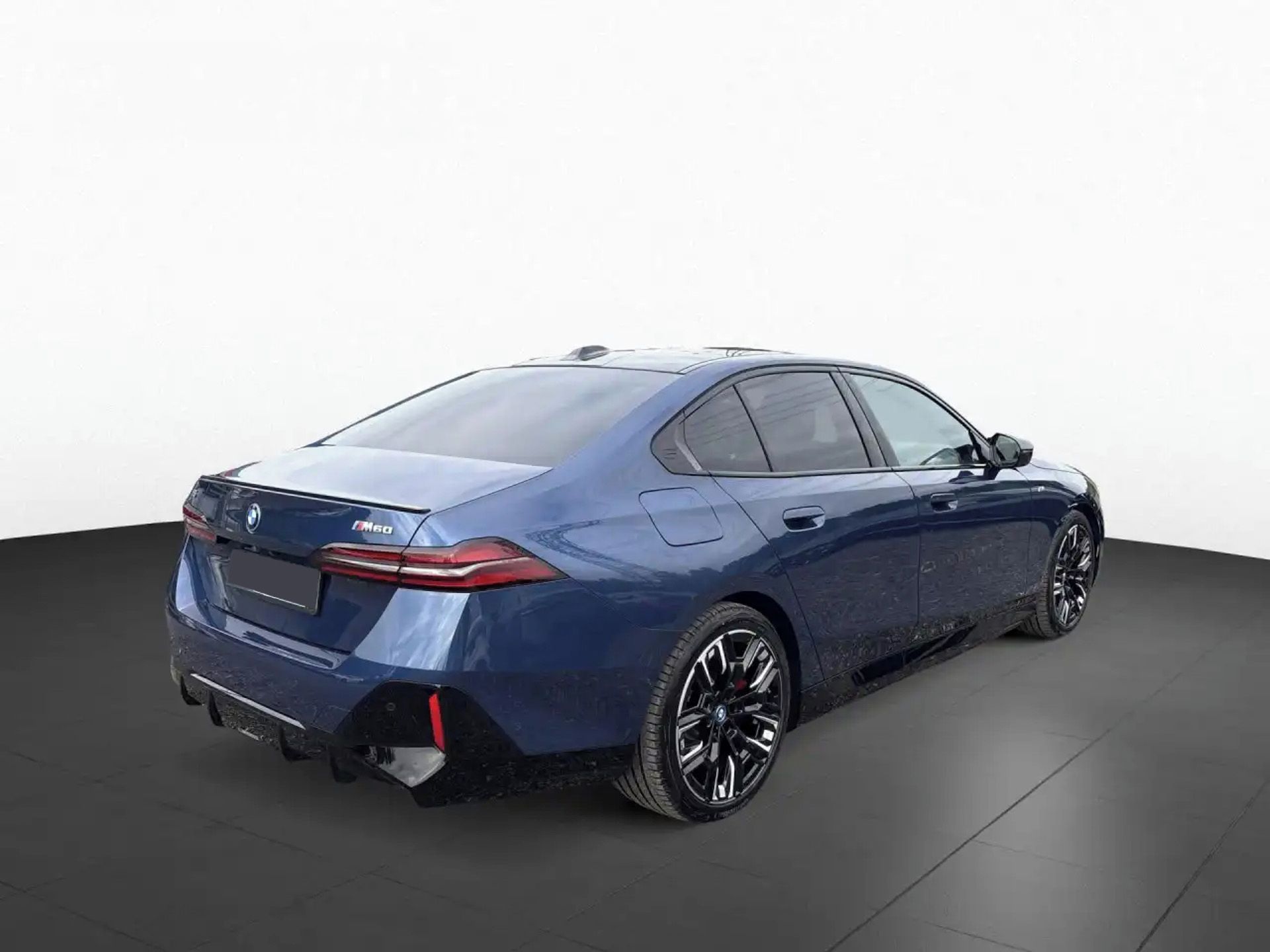 BMW i5, M60 xDrive M-Sport Pro B&W Pan - fotka 3