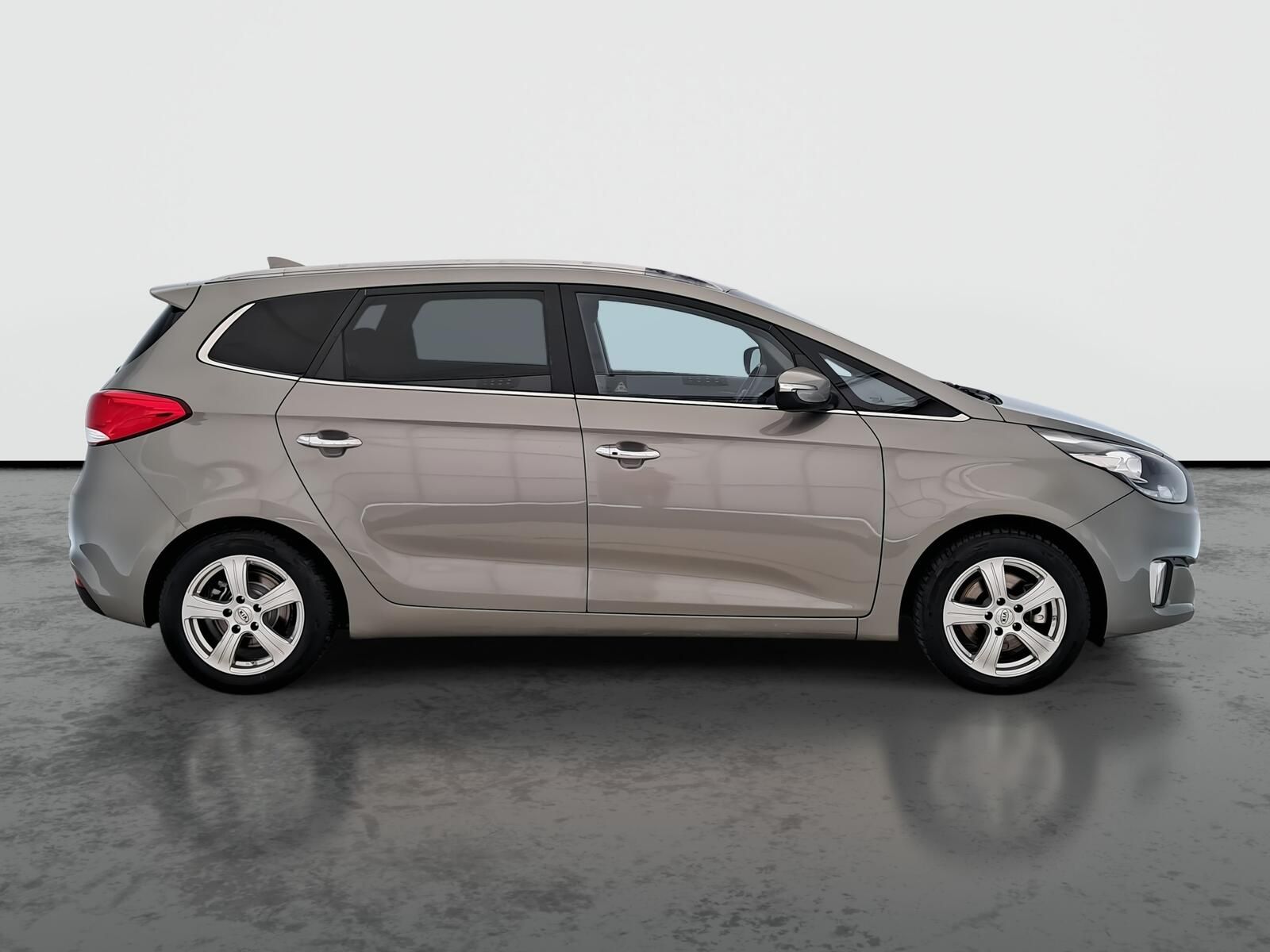 Kia Carens, 1.7 CRDi, 7 míst, Serv.kniha - fotka 6