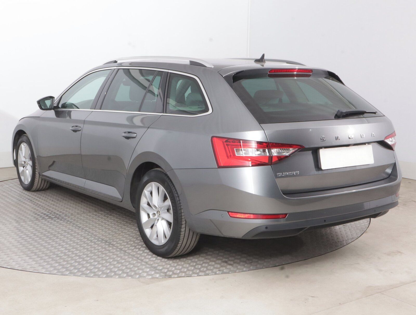 Škoda Superb, 2.0 TDI, Style, Automat - fotka 4