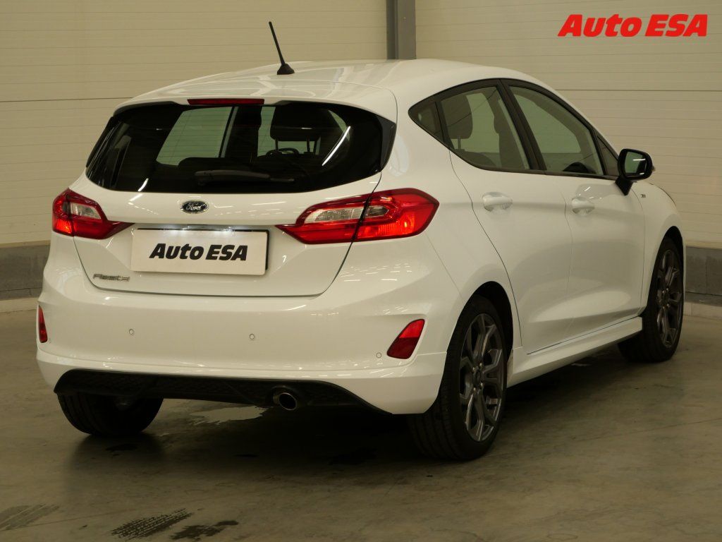 Ford Fiesta, 1.0eb,ČR - fotka 4