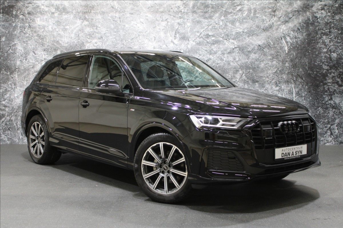 Audi Q7, 3,0 TDI quattro  S line - fotka 2