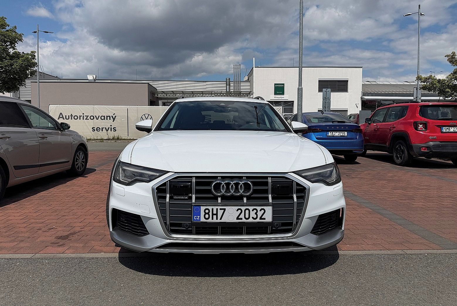 Audi A6 allroad, 45 TDi Quattro, závěs, vzduch - fotka 2