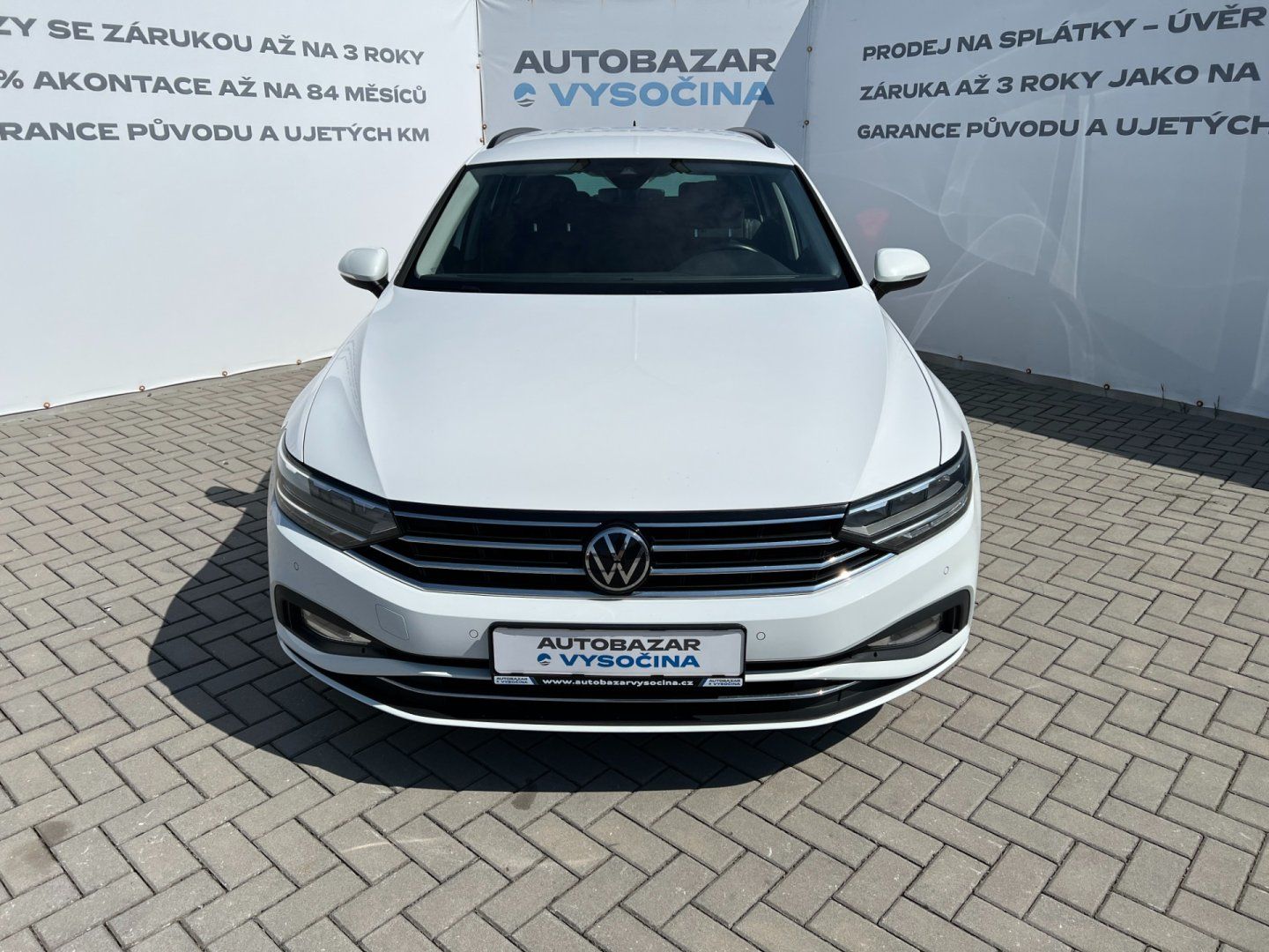 Volkswagen Passat, 2.0TDI 110KW  Business! LED! - fotka 2