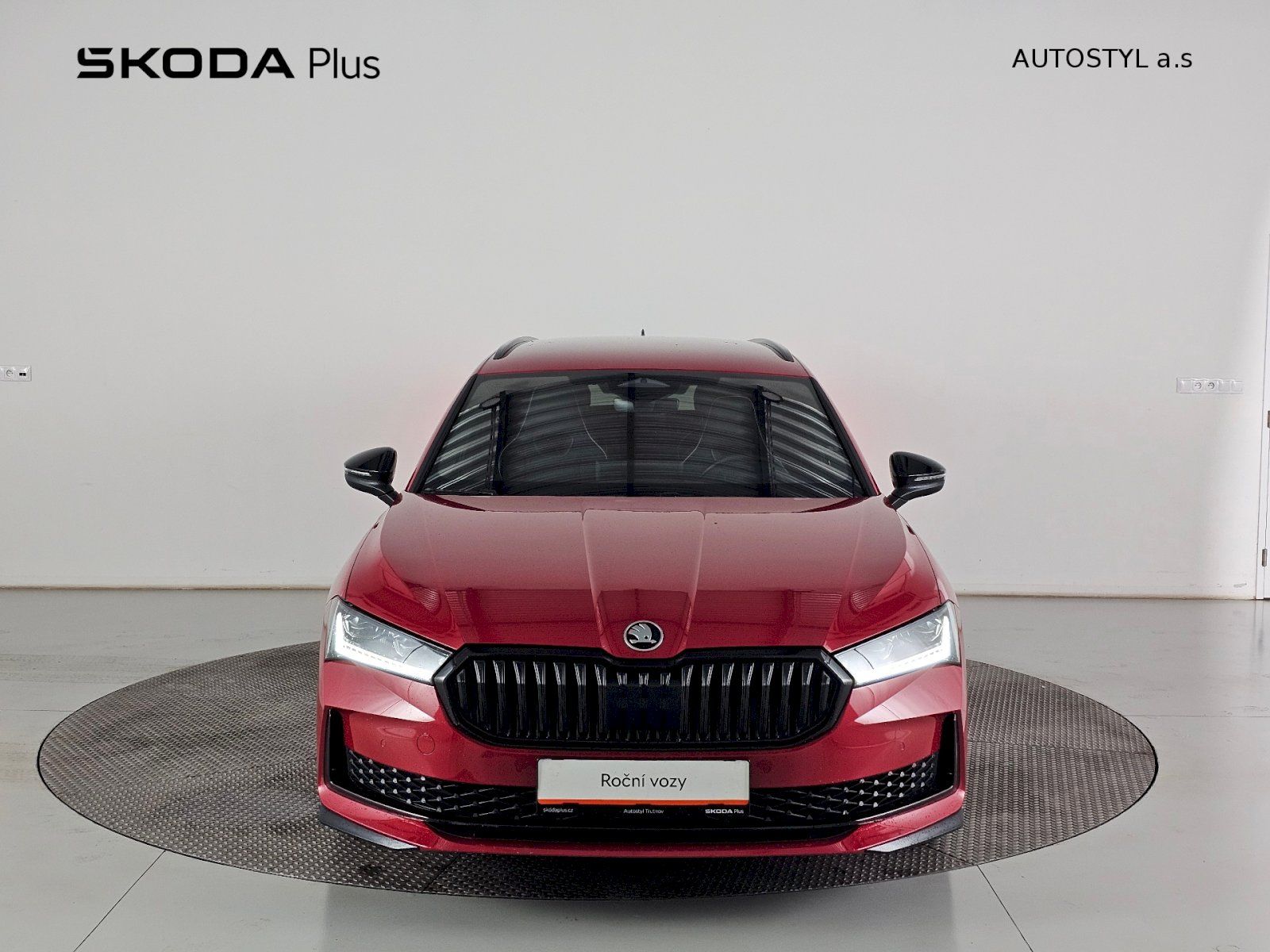 Škoda Superb, Combi 2.0TSI 195kW 4X4 SPORTLI - fotka 4