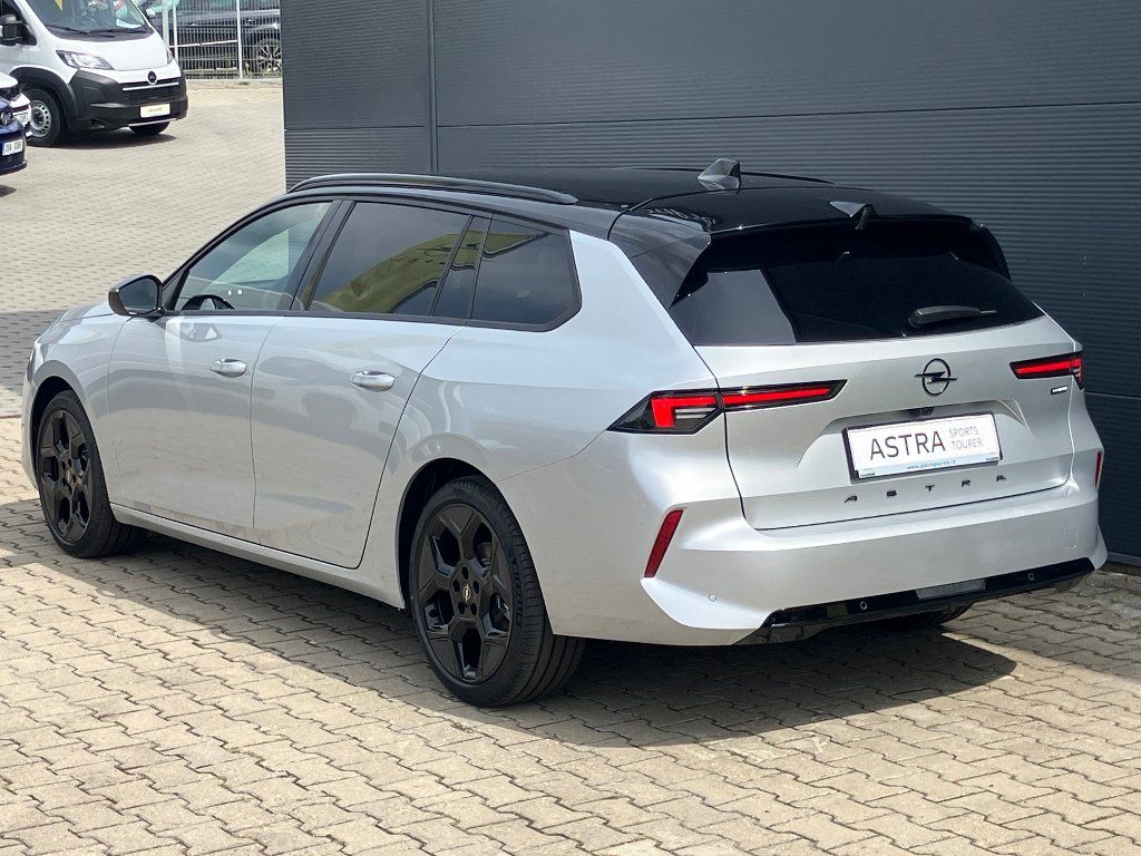 Opel Astra, ST ULTIMATE Hybrid 1.2 Turbo - fotka 4