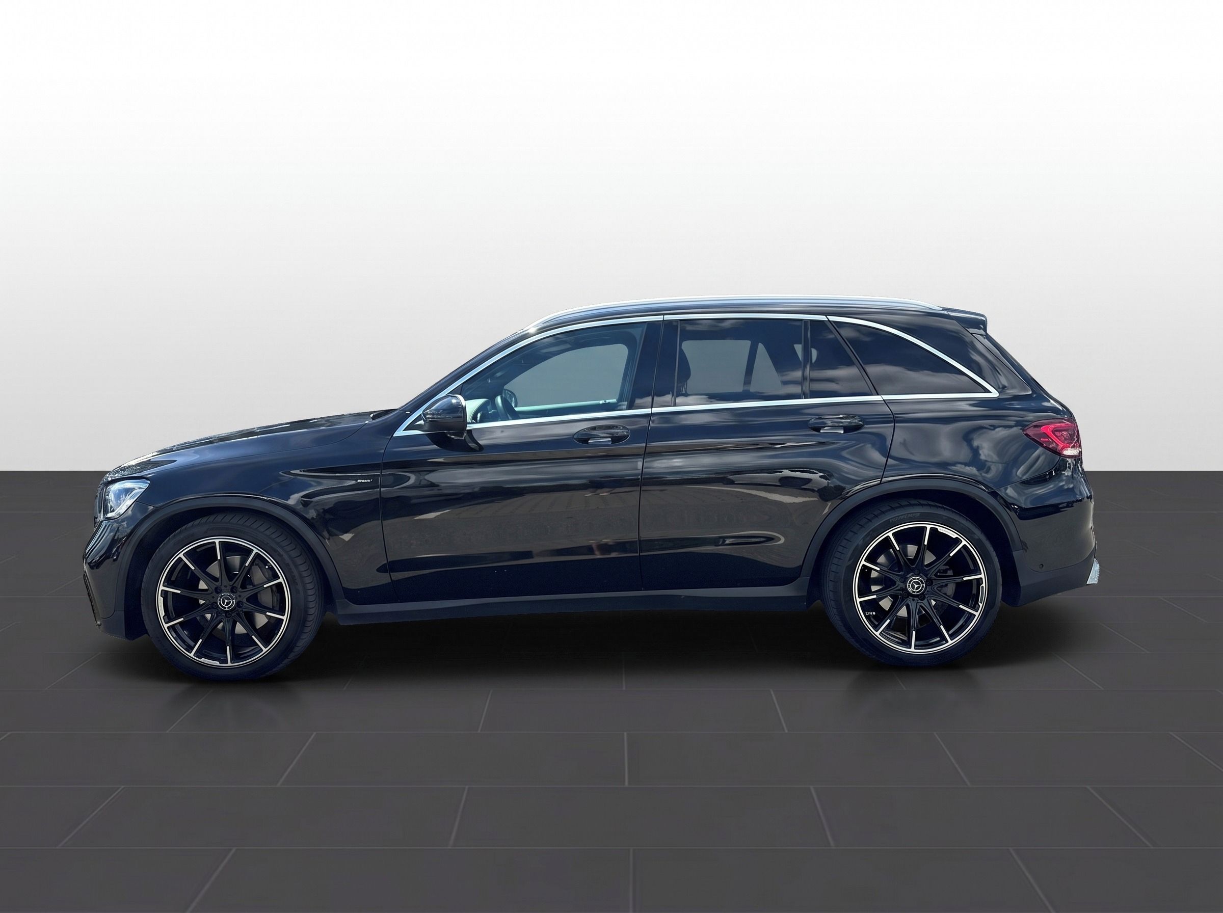 Mercedes-Benz GLC, 250d 4MATIC - AMG 63 OPTIK - fotka 3