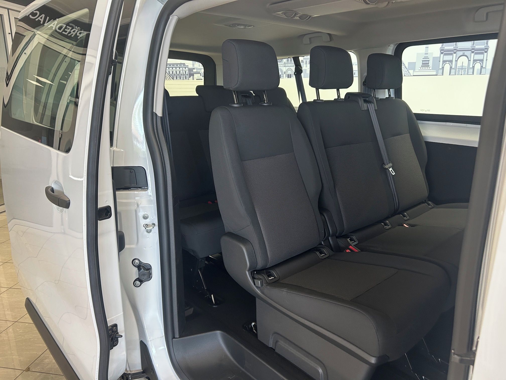 Citroën Jumpy, KOMBI L3 2.2 HDi 150, 8 míst - fotka 4