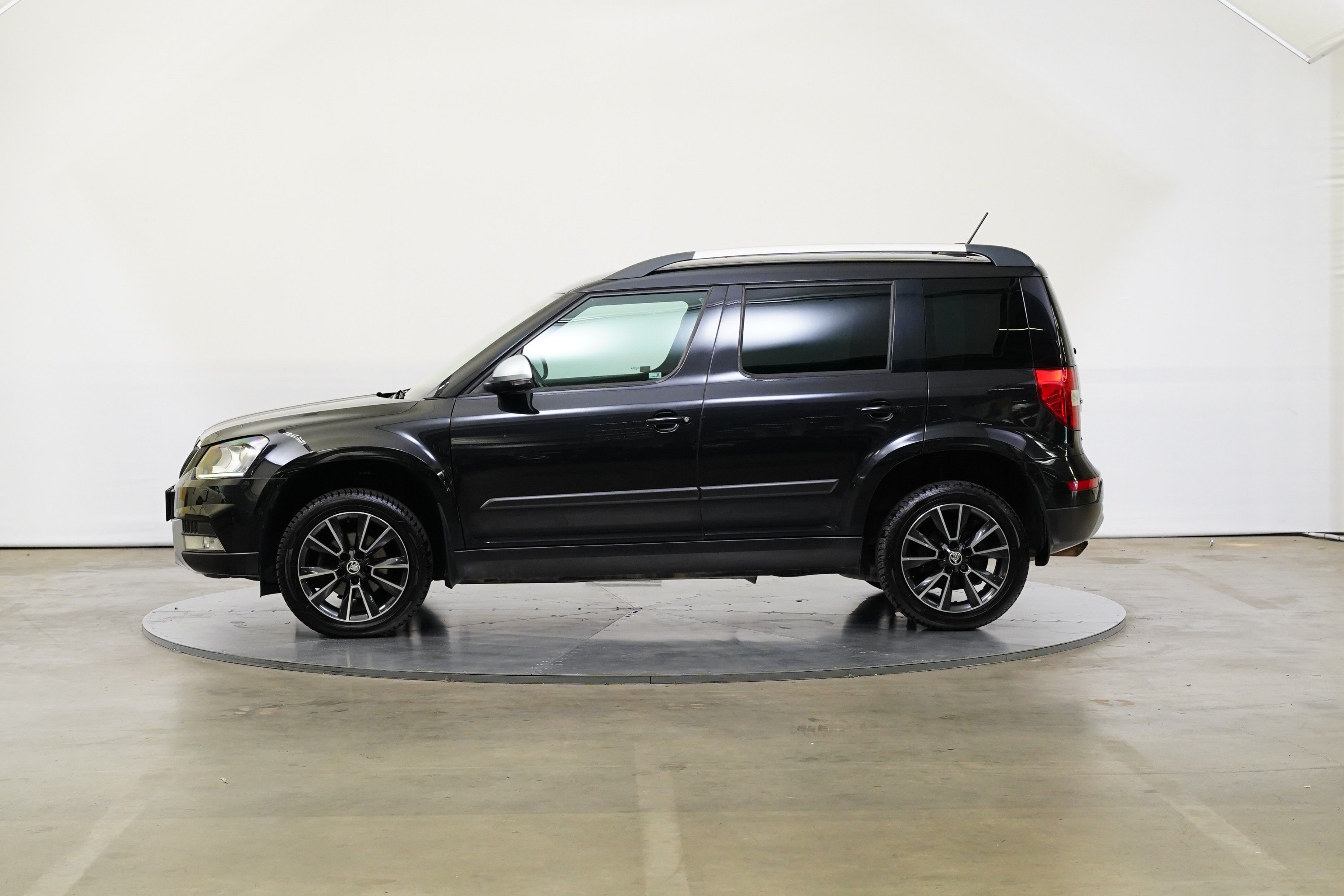 Škoda Yeti, 2.0 TDI 103 kW DSG 4x4 - fotka 3