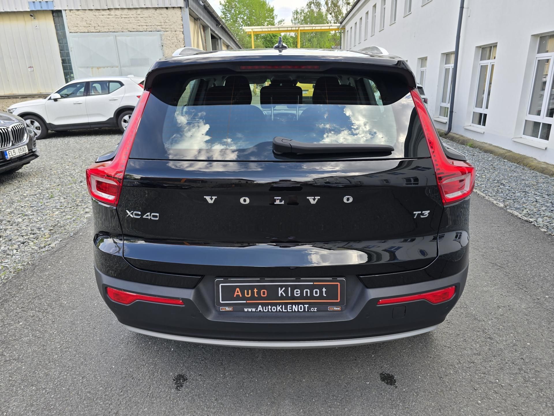 Volvo XC40, 120kW T3 AUTOMAT LED KAMER DPH - fotka 6