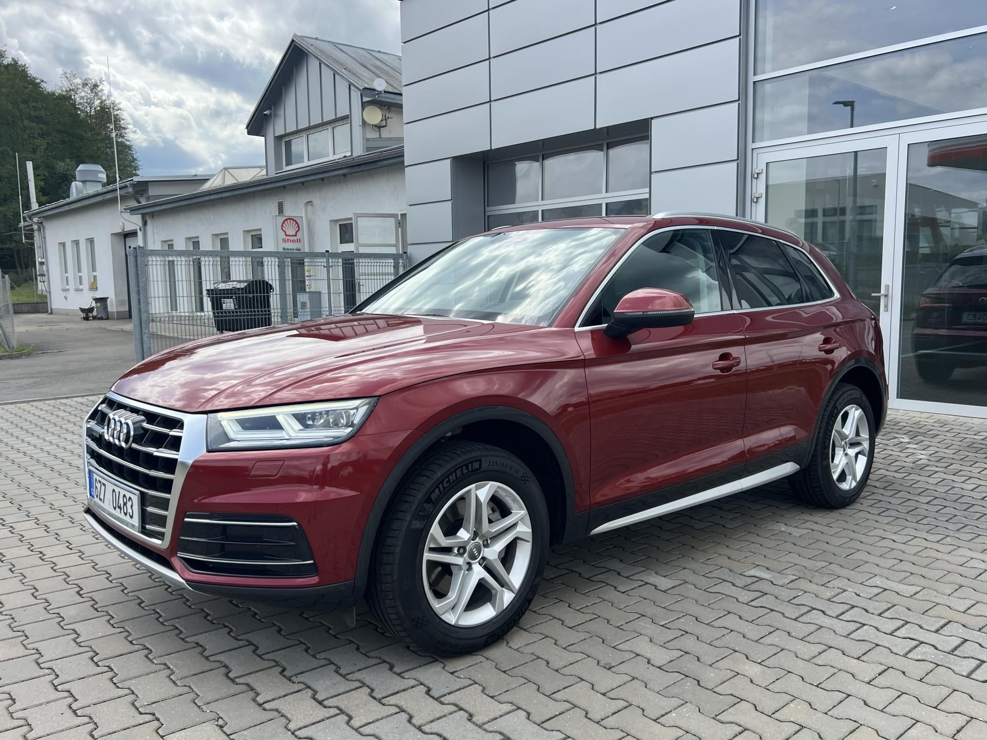 Audi Q5, 2.0 TDI 4x4 quattro - fotka 2