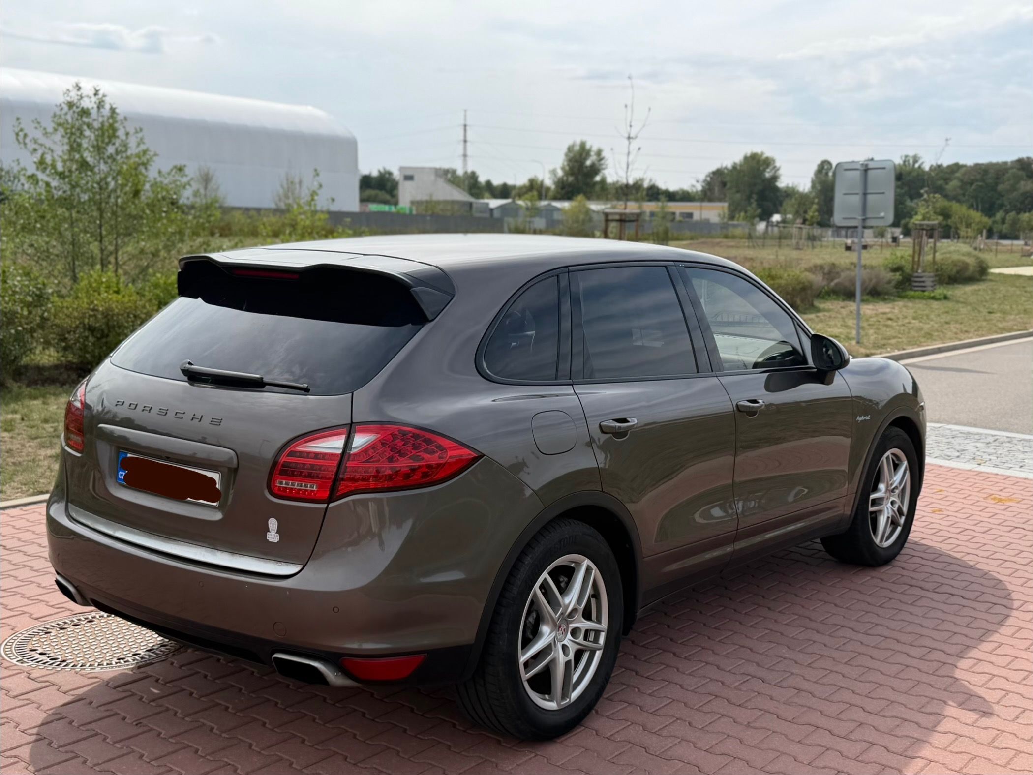 Porsche Cayenne - fotka 5