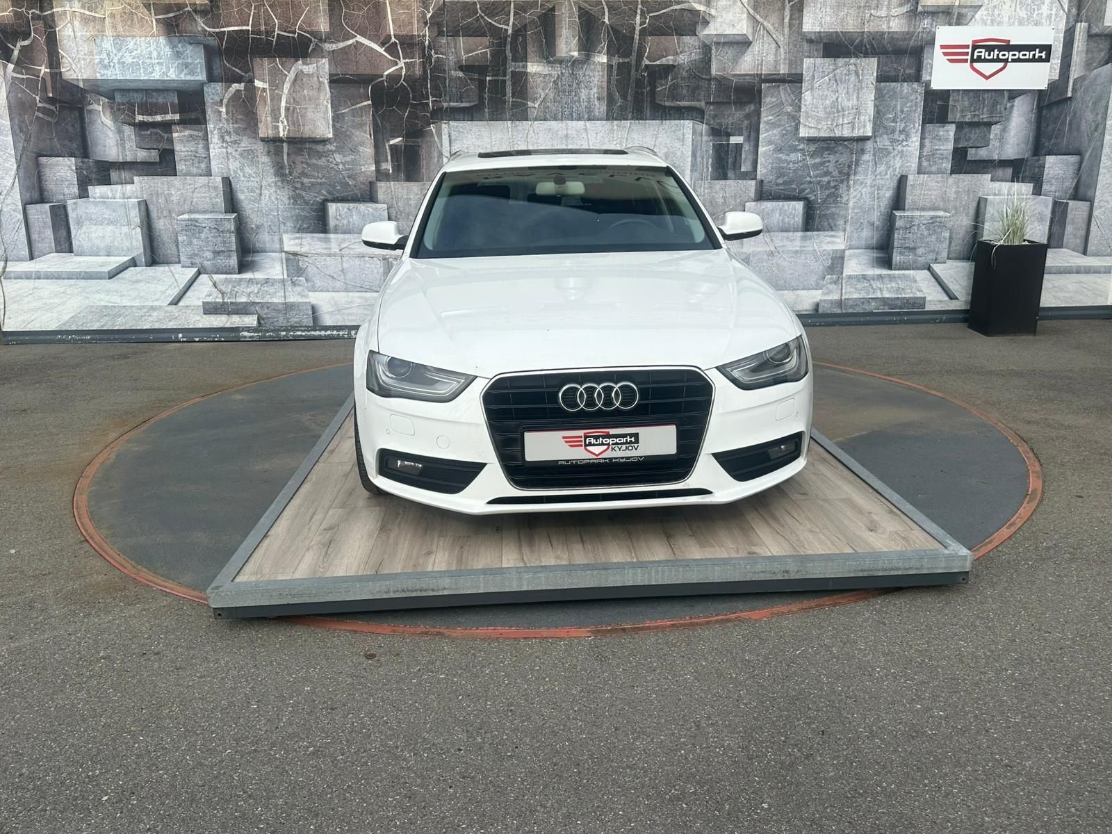 Audi A4, 2.0TDi,105KW,VYHŘ.SED.,TEMP. - fotka 2
