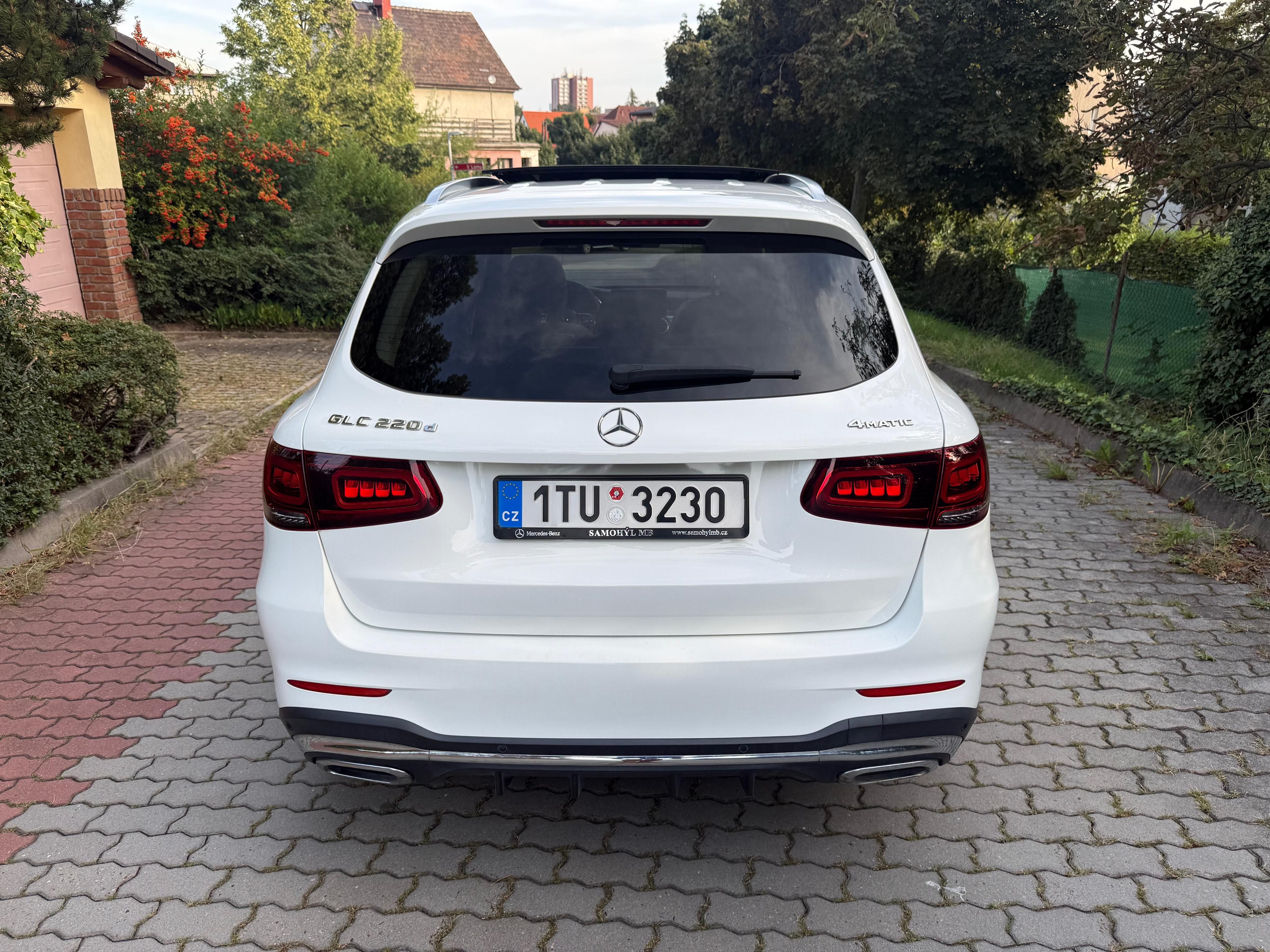 Mercedes-Benz GLC, 220d 4-MATIC,AMG,JAKO NOVÝ,CZ - fotka 6