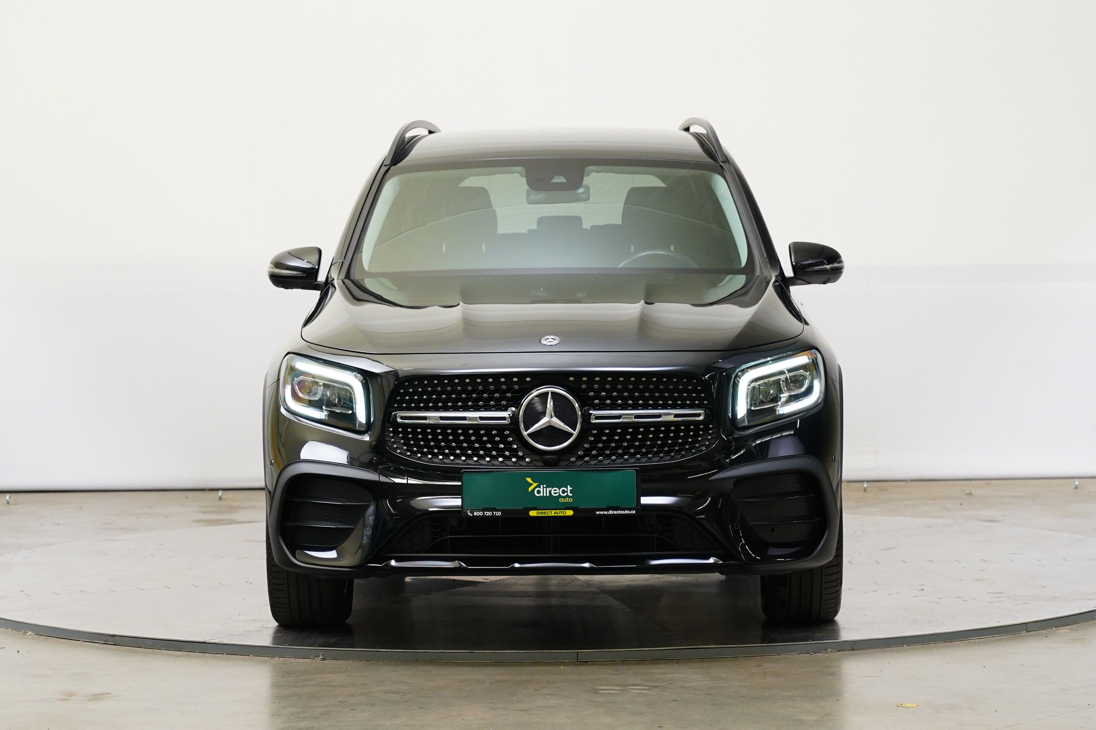 Mercedes-Benz GLB, 250 165 kW 4MATIC AMG Line - fotka 4