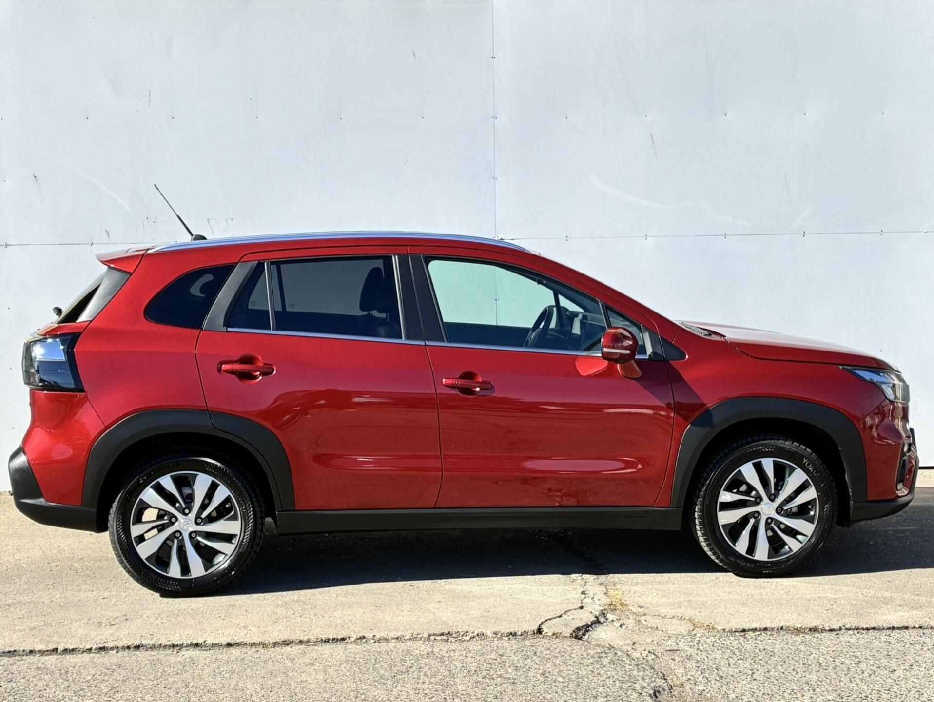 Suzuki S-Cross, 1.4 BoosterJet 6AT 4x4 Eleganc - fotka 3