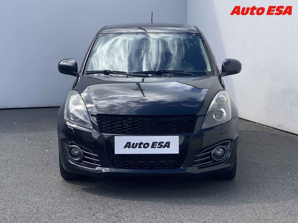 Suzuki Swift, 1.6i - fotka 2