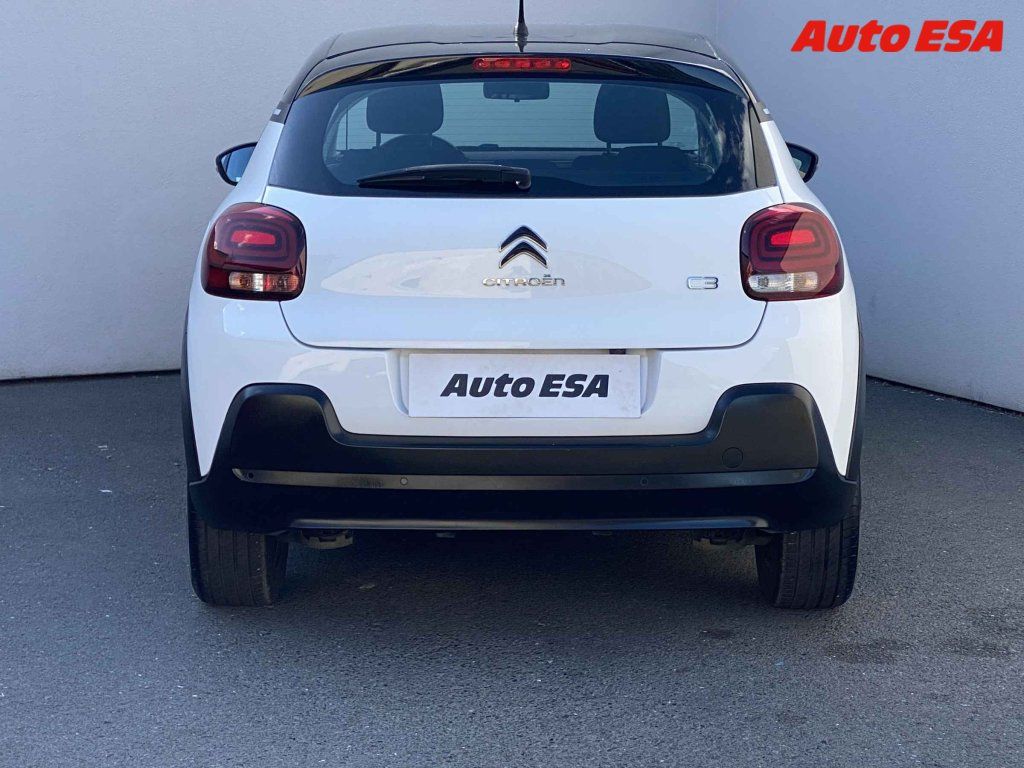 Citroën C3, 1.2,navi - fotka 5