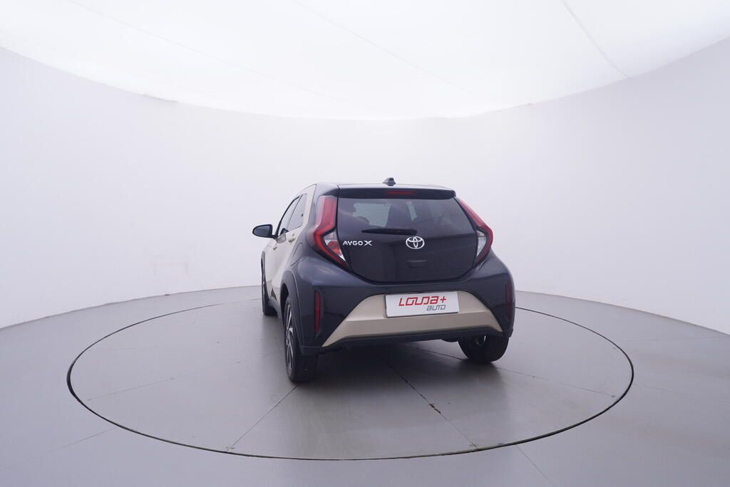 Toyota Aygo, X Style 1.0 53 kW - fotka 4
