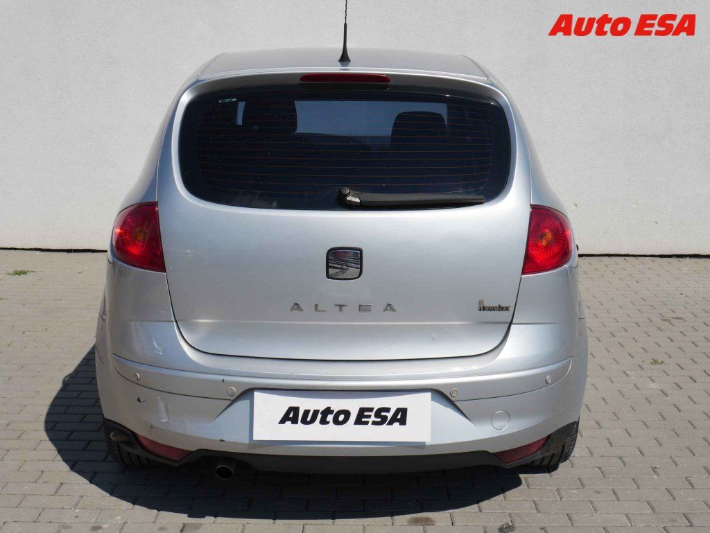 Seat Altea, 1.6i,ČR - fotka 5