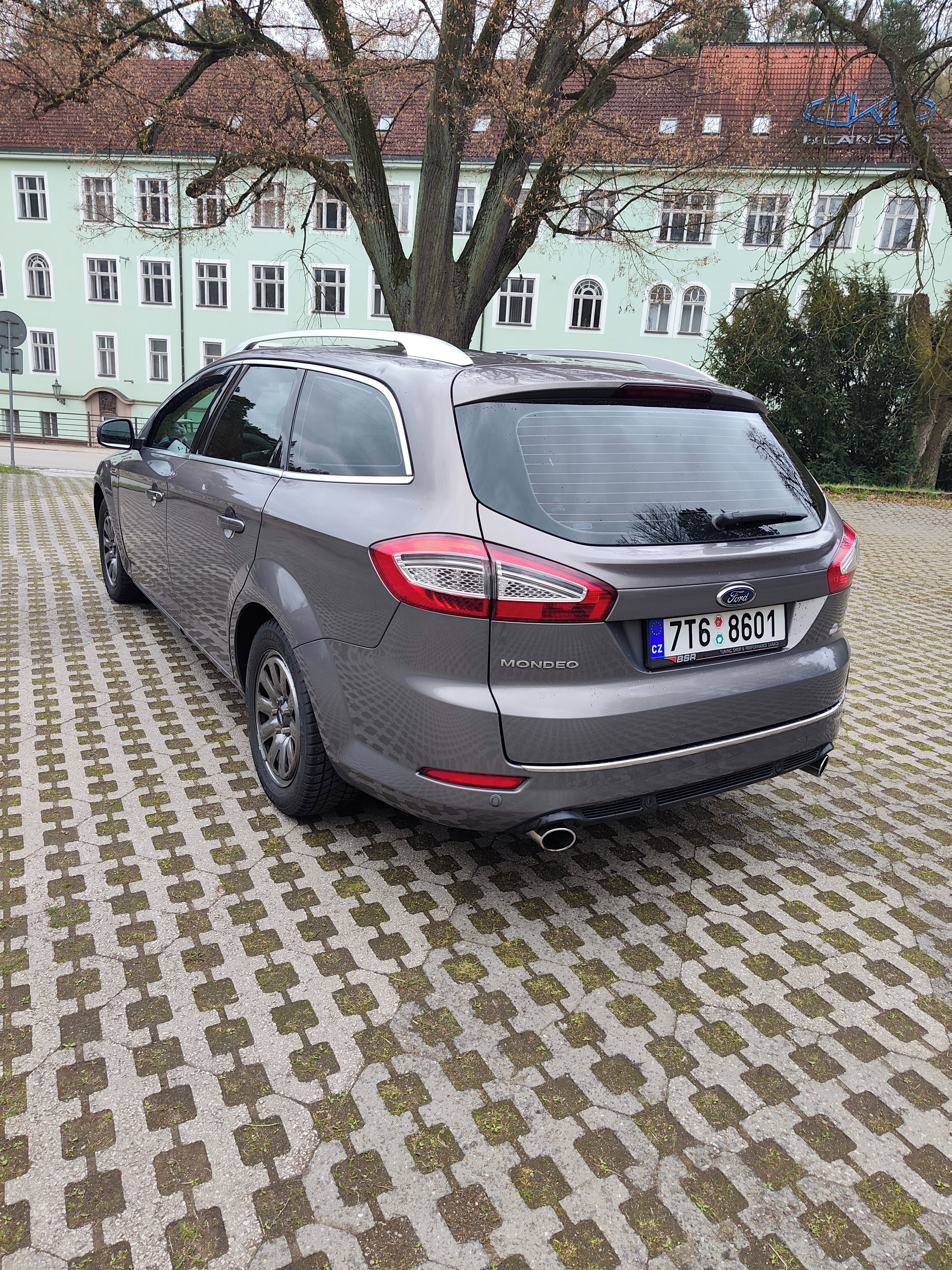 Ford Mondeo, 2.0 Ecoboost SCTi - fotka 2