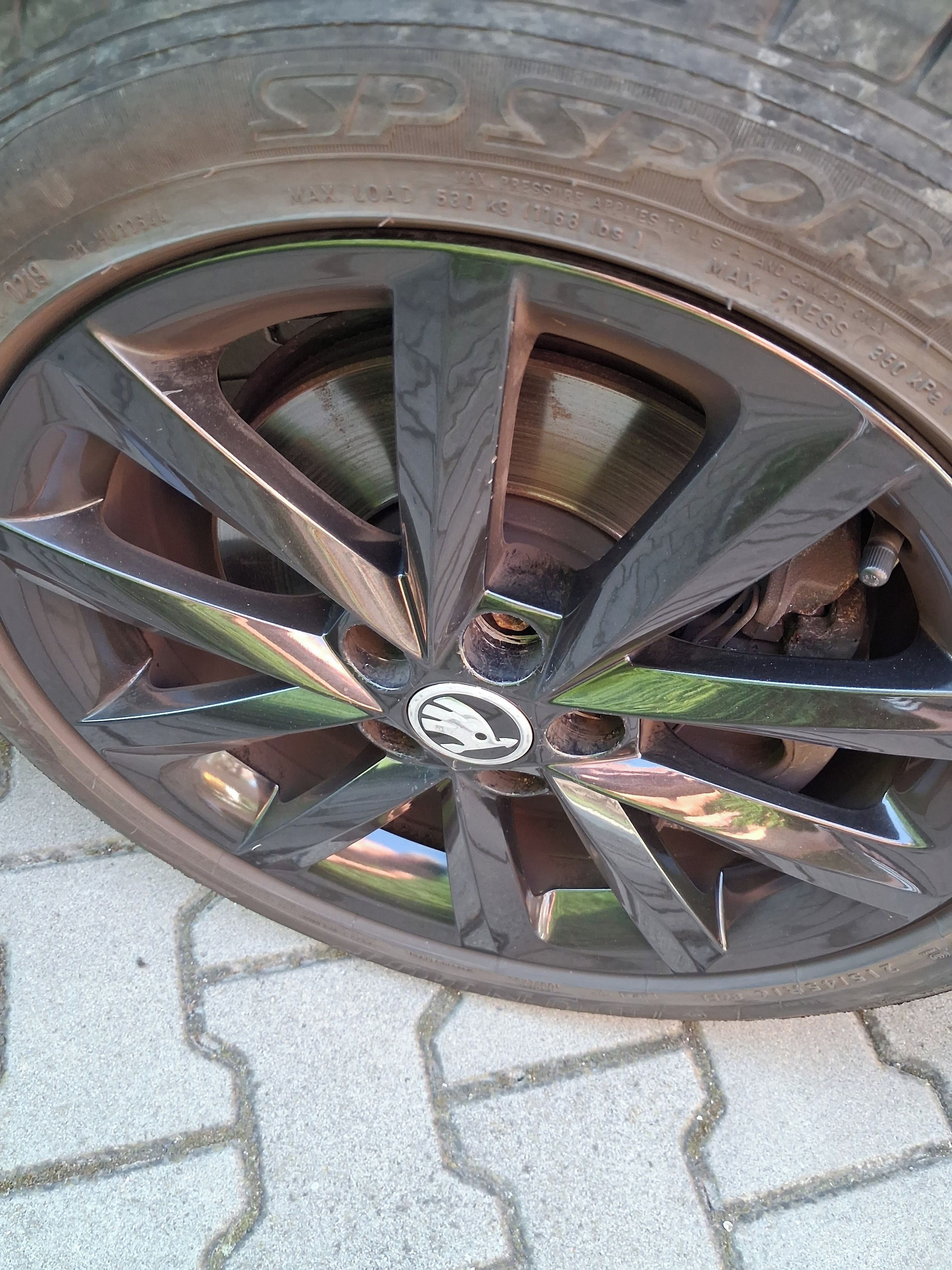 Škoda Rapid, 1.0 TSi 81kw výbava Style - fotka 6