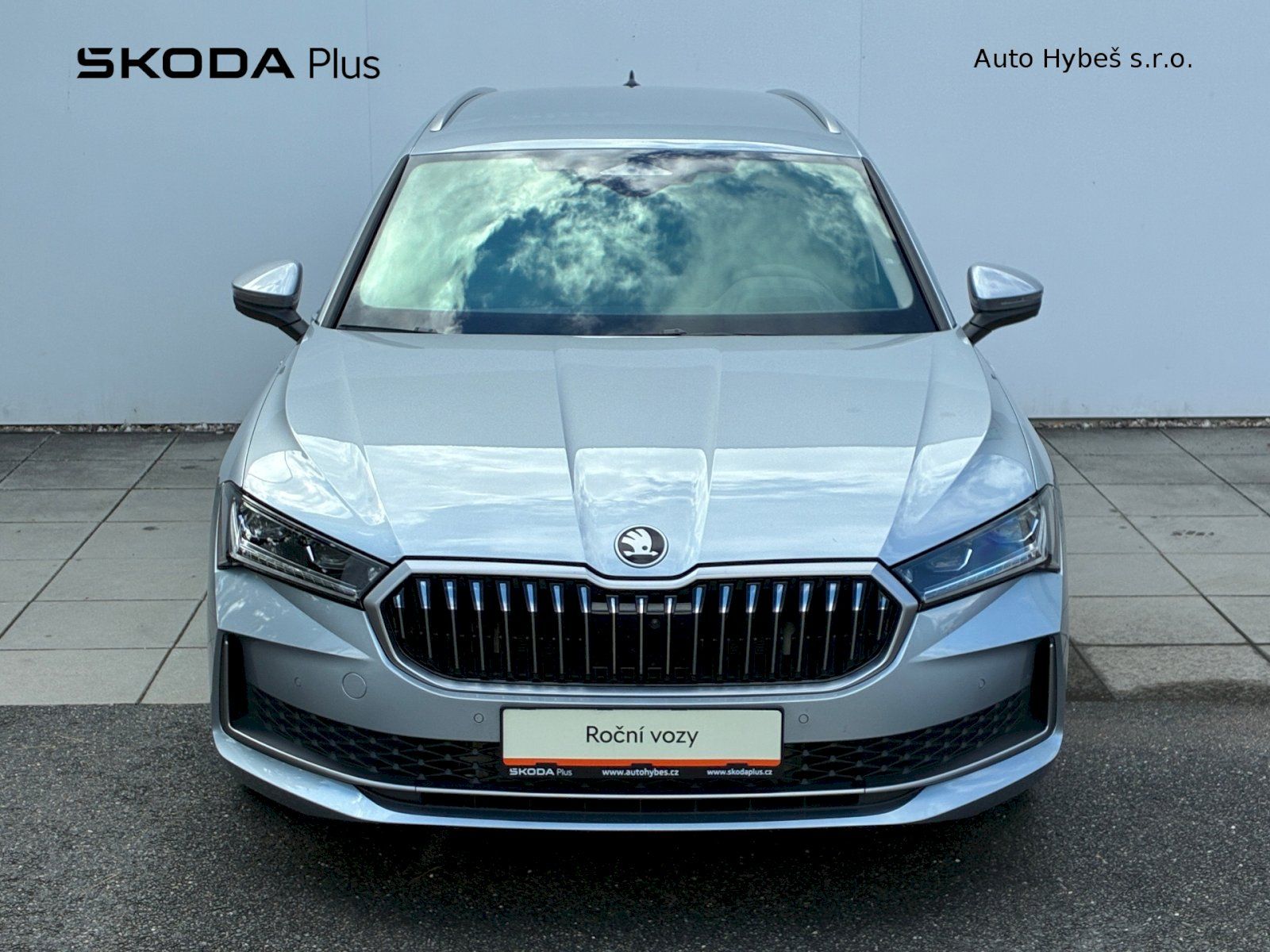 Škoda Superb, Combi 2,0 TDI / 142 kW L&K DSG - fotka 4