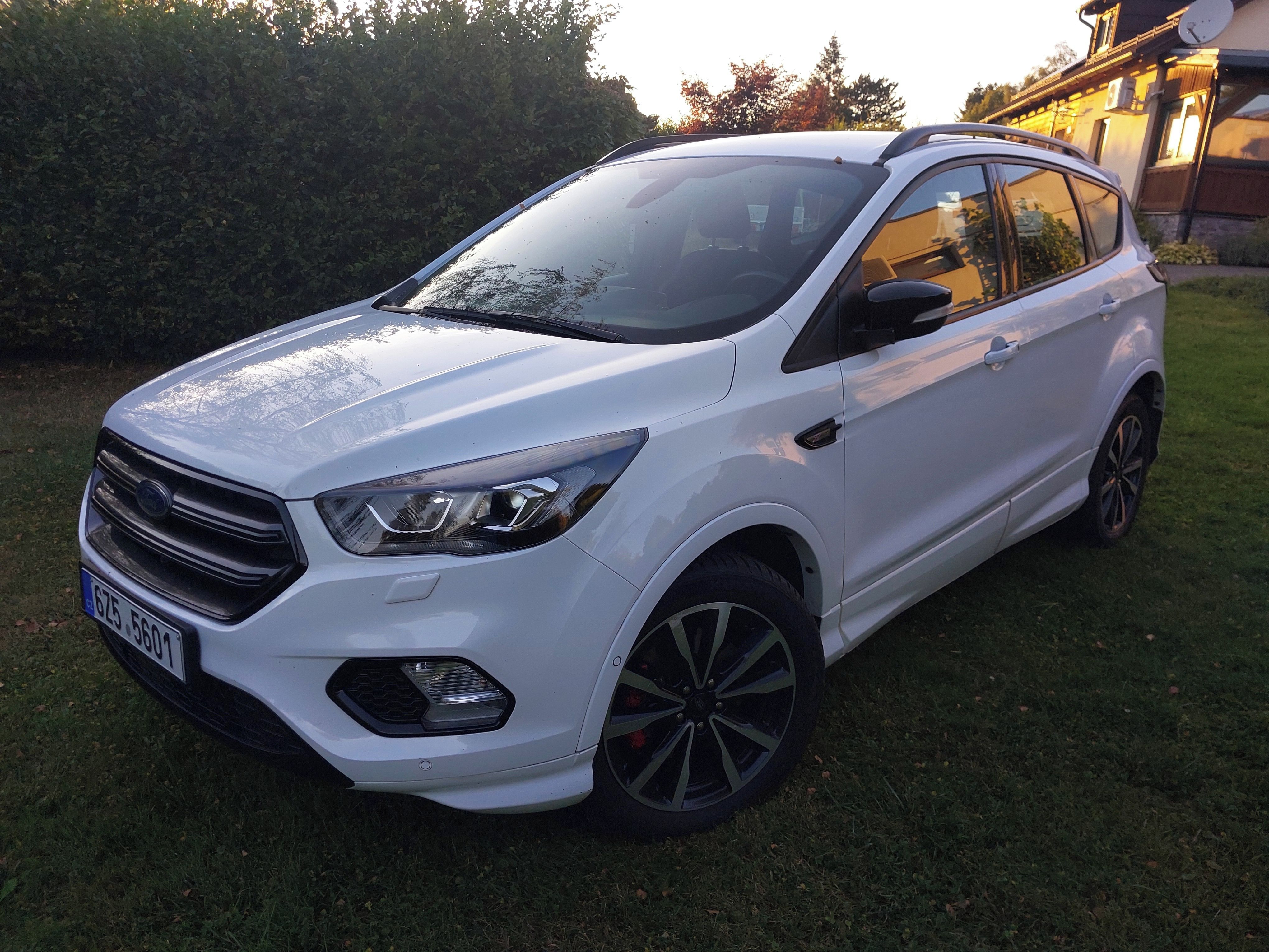 Ford Kuga, Ford Kuga 4x4 tažné, ČR, 1.maj - fotka 4