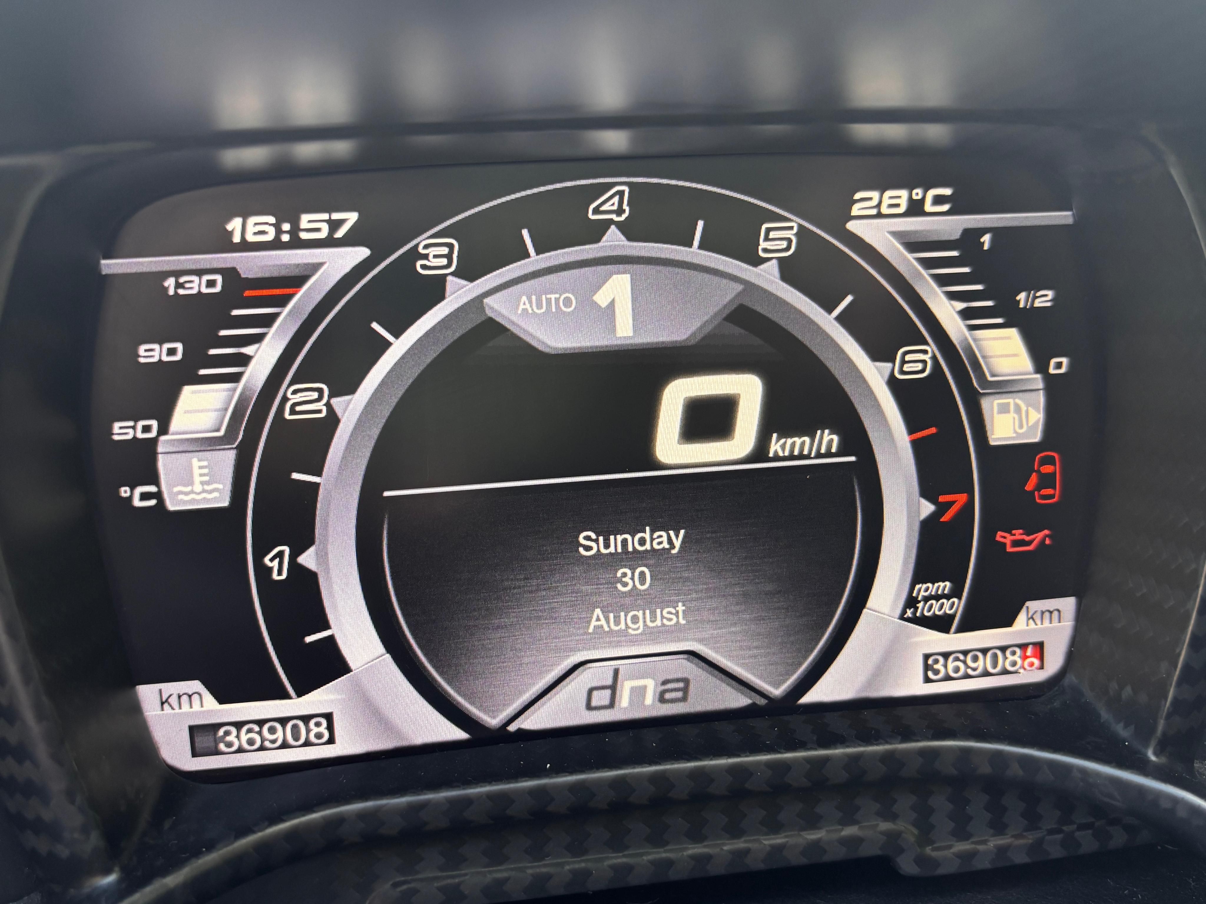 Alfa Romeo 4C - fotka 5