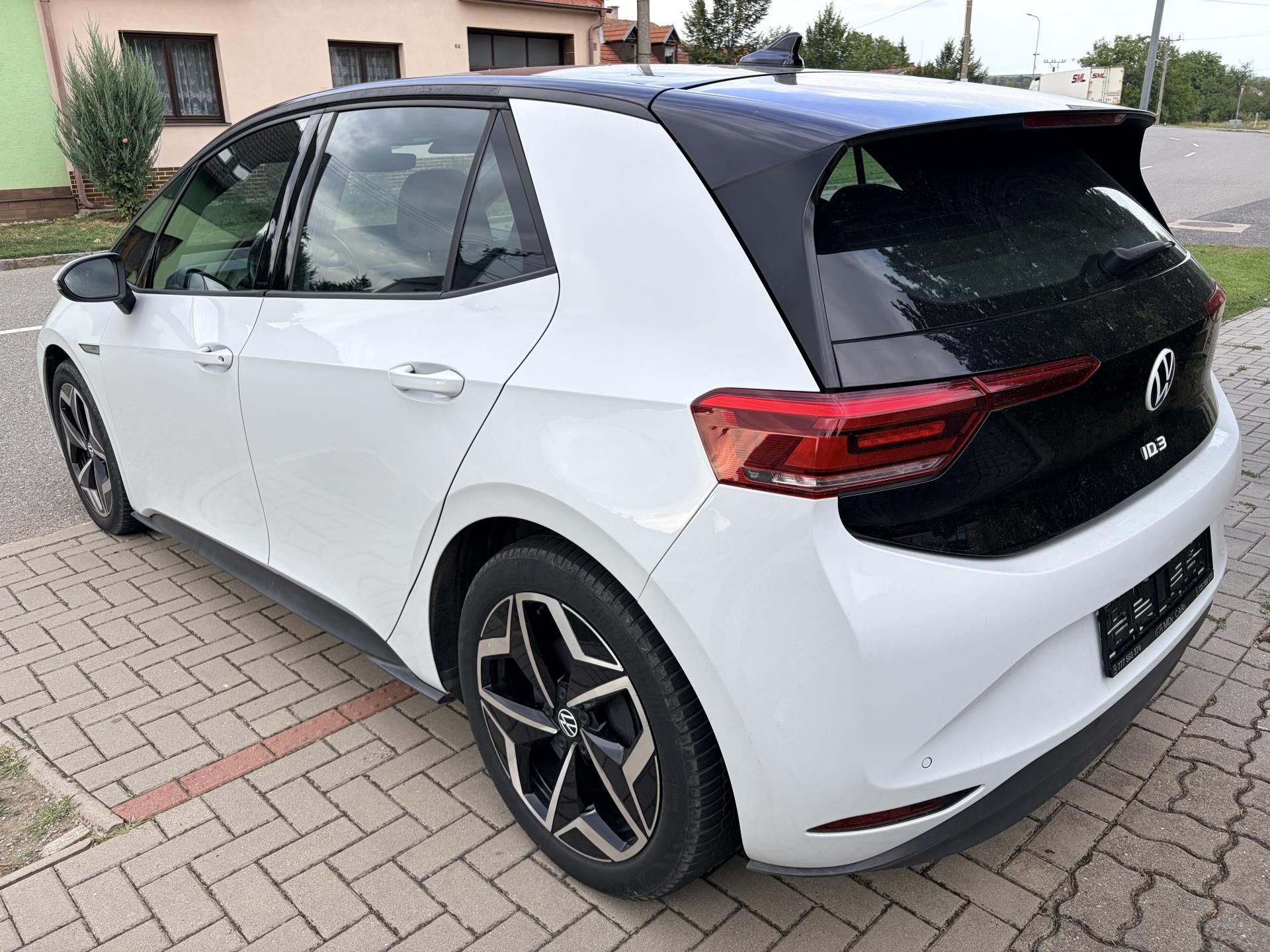 Volkswagen ID.3, PRO PERFORMANCE 62kWh - fotka 3