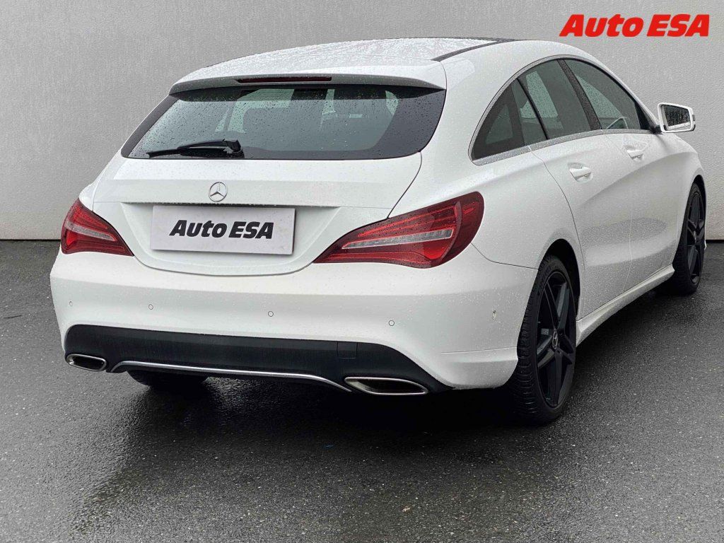Mercedes-Benz CLA, 1.6 180,AT - fotka 4