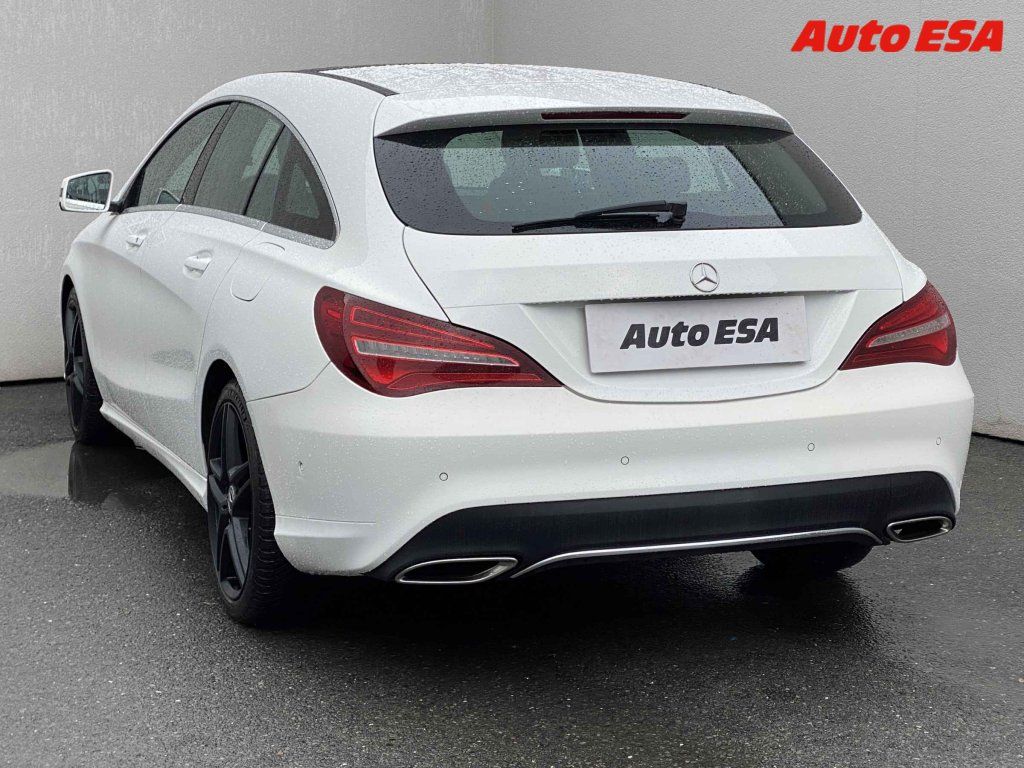 Mercedes-Benz CLA, 1.6 180,AT - fotka 6
