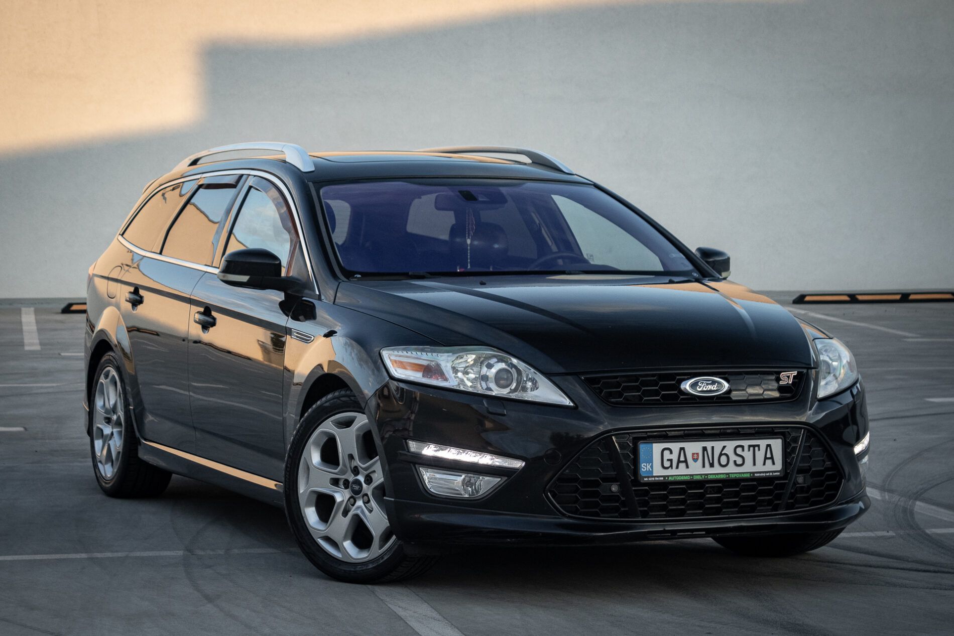 Ford Mondeo - fotka 3