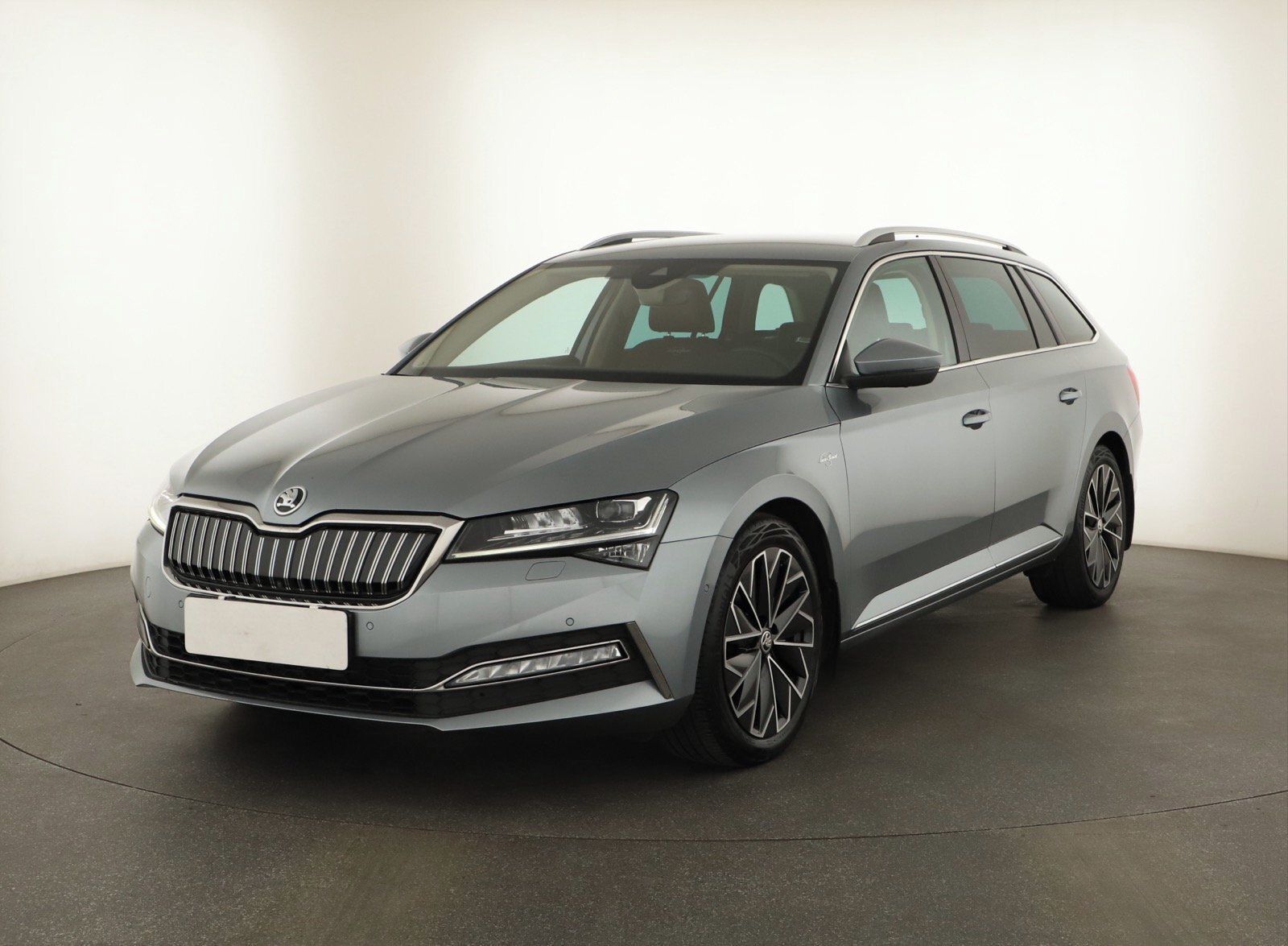 Škoda Superb, iV 1.4 TSI PHEV - fotka 2