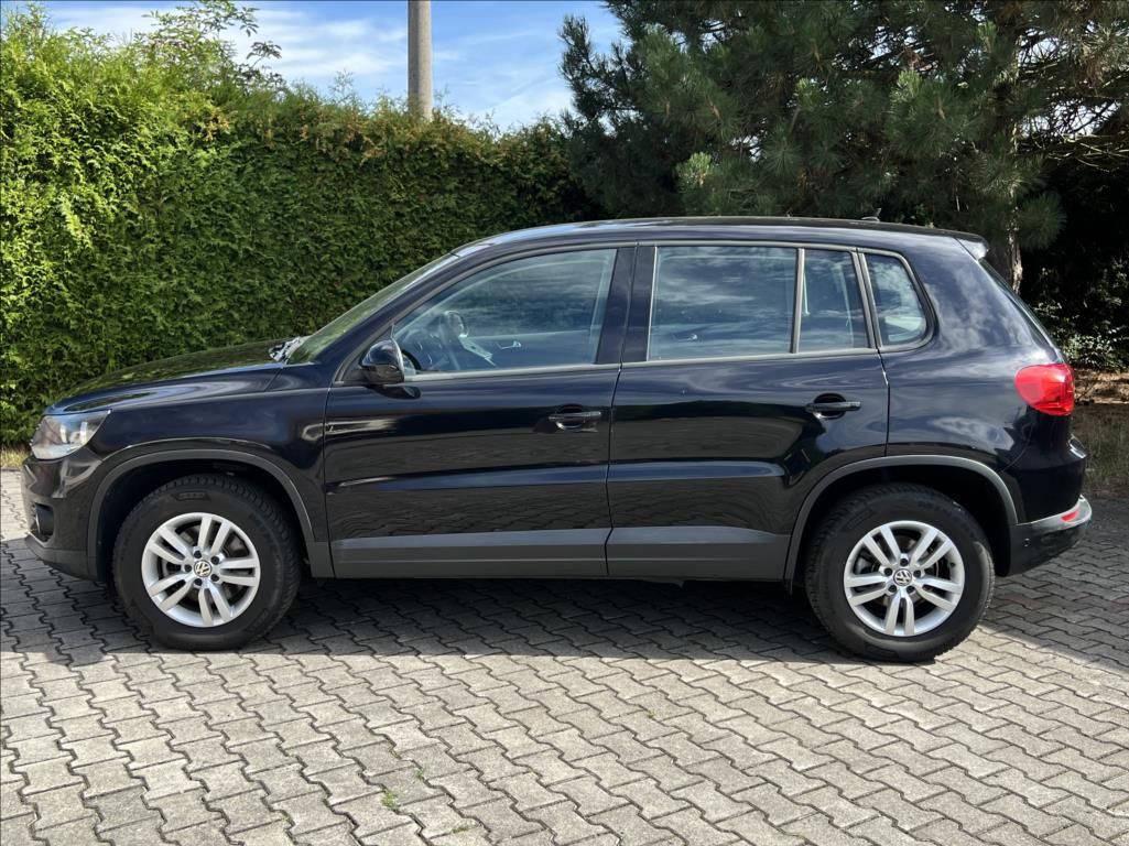 Volkswagen Tiguan, 1,4 Tsi trend&Fun - fotka 2