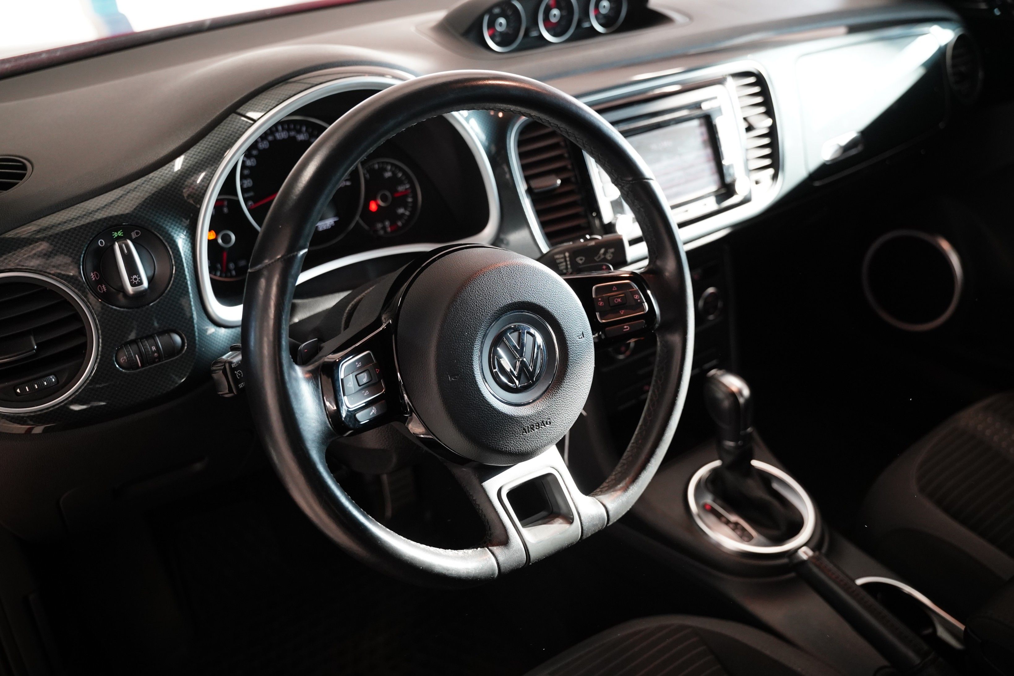 Volkswagen Beetle, 2.0 TSI 147 kW DSG Fender - fotka 6