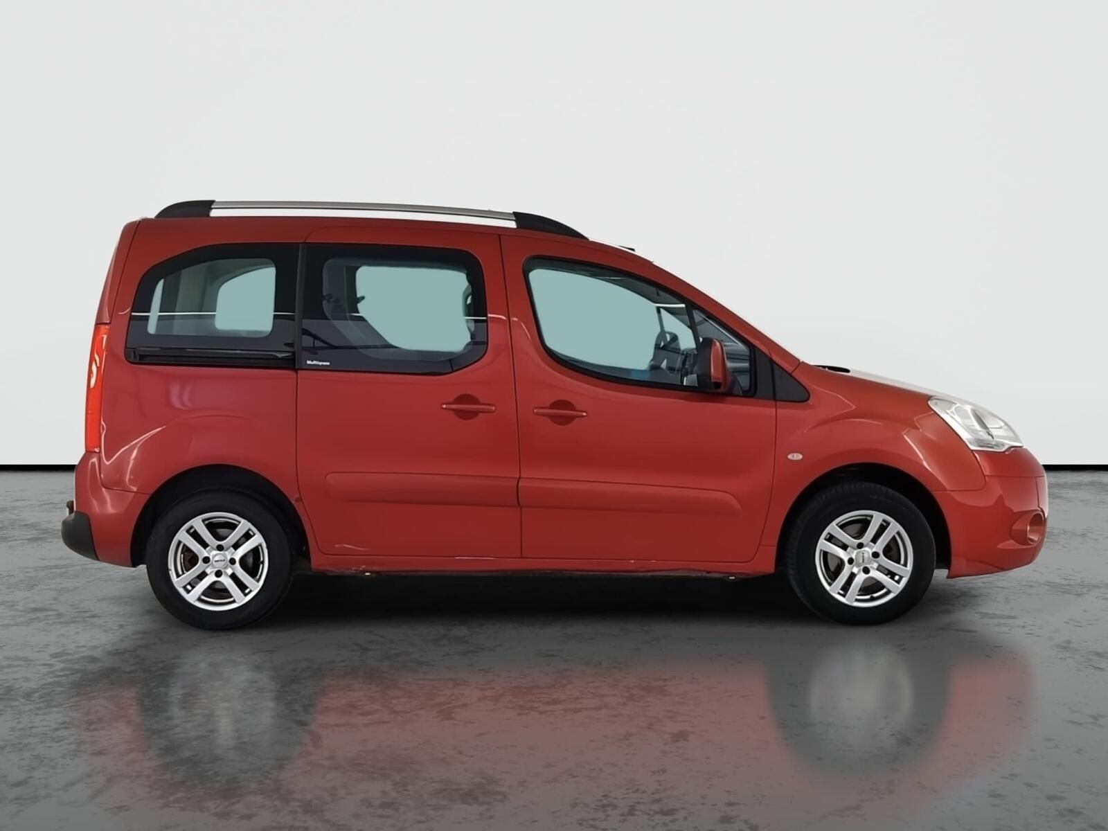Citroën Berlingo, 1.6 HDi, 5Míst, Klima, ČR - fotka 6