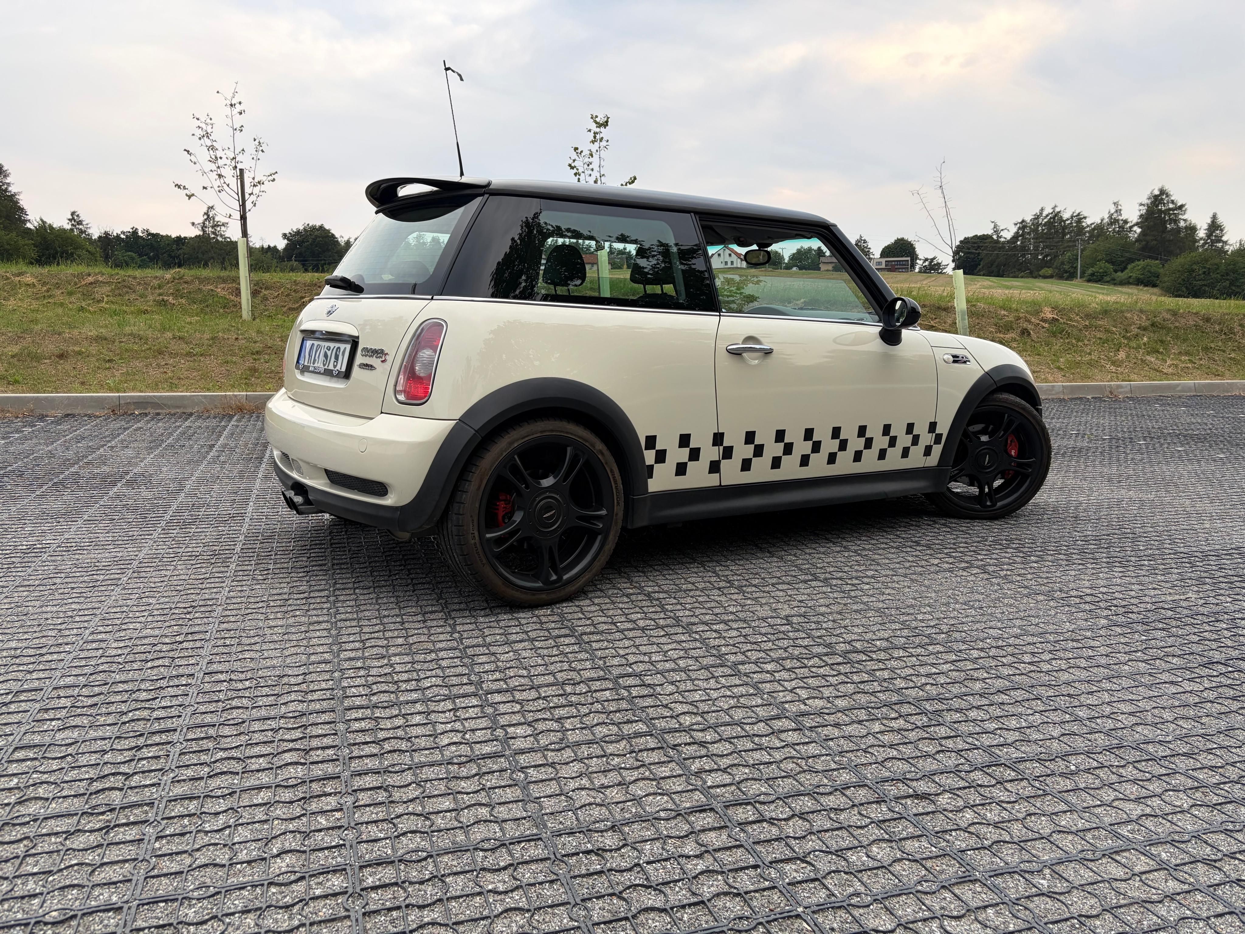 Mini Cooper S, John Cooper Works - 147kw - fotka 4