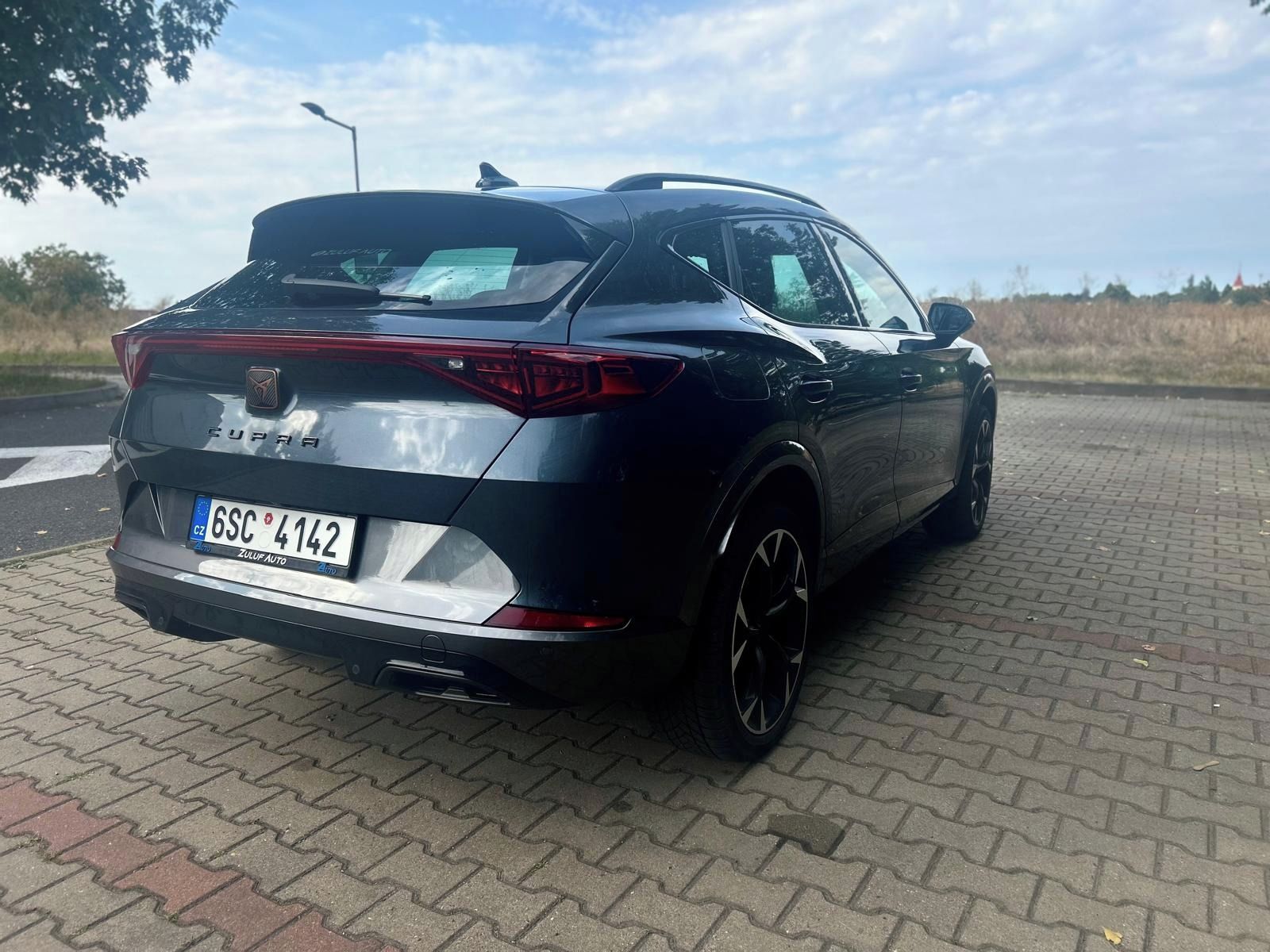 Cupra Formentor, 1.5 TSI - 100kW, DSG, DPH - fotka 4