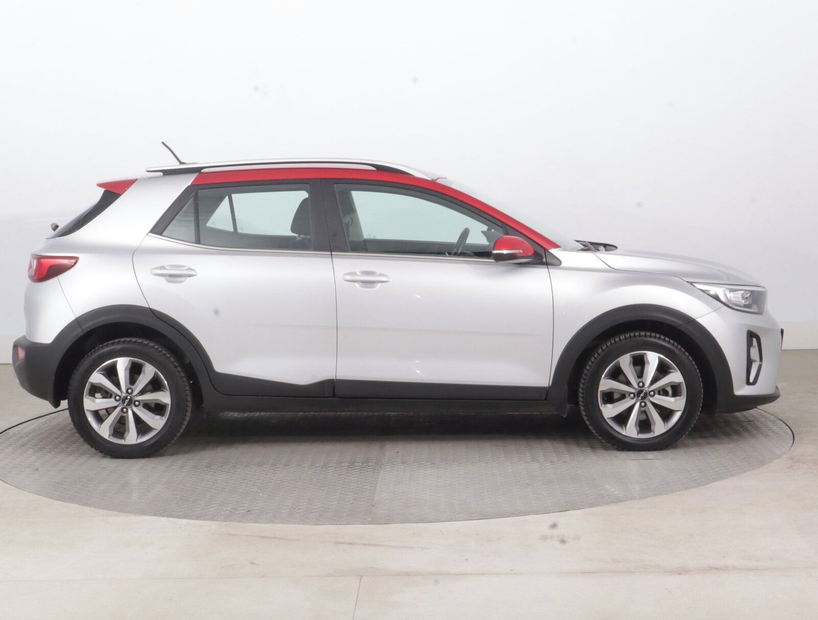 Kia Stonic, 1.0 T-GDI, EXCLUSIVE, DPH - fotka 6