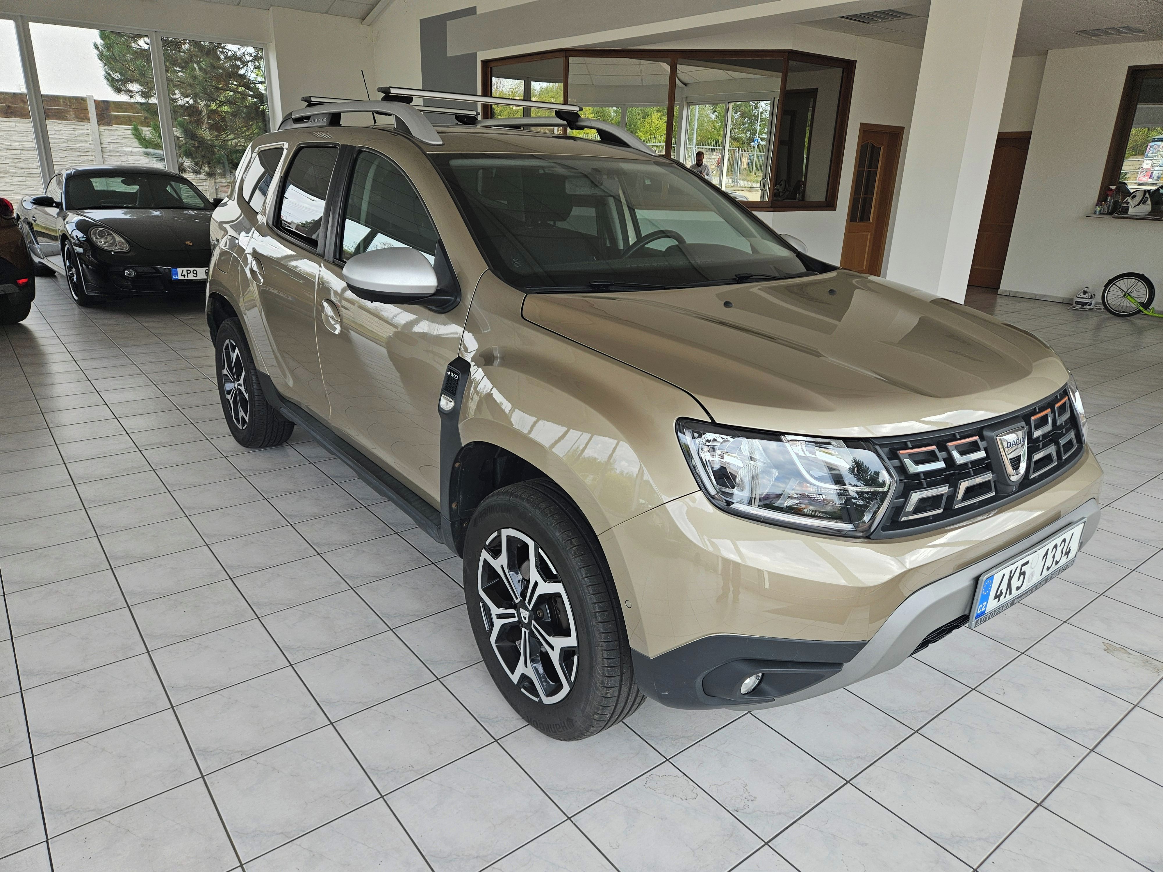 Dacia Duster, 1,6 SCe 4x4 PRESTIGE ZÁVĚS - fotka 4