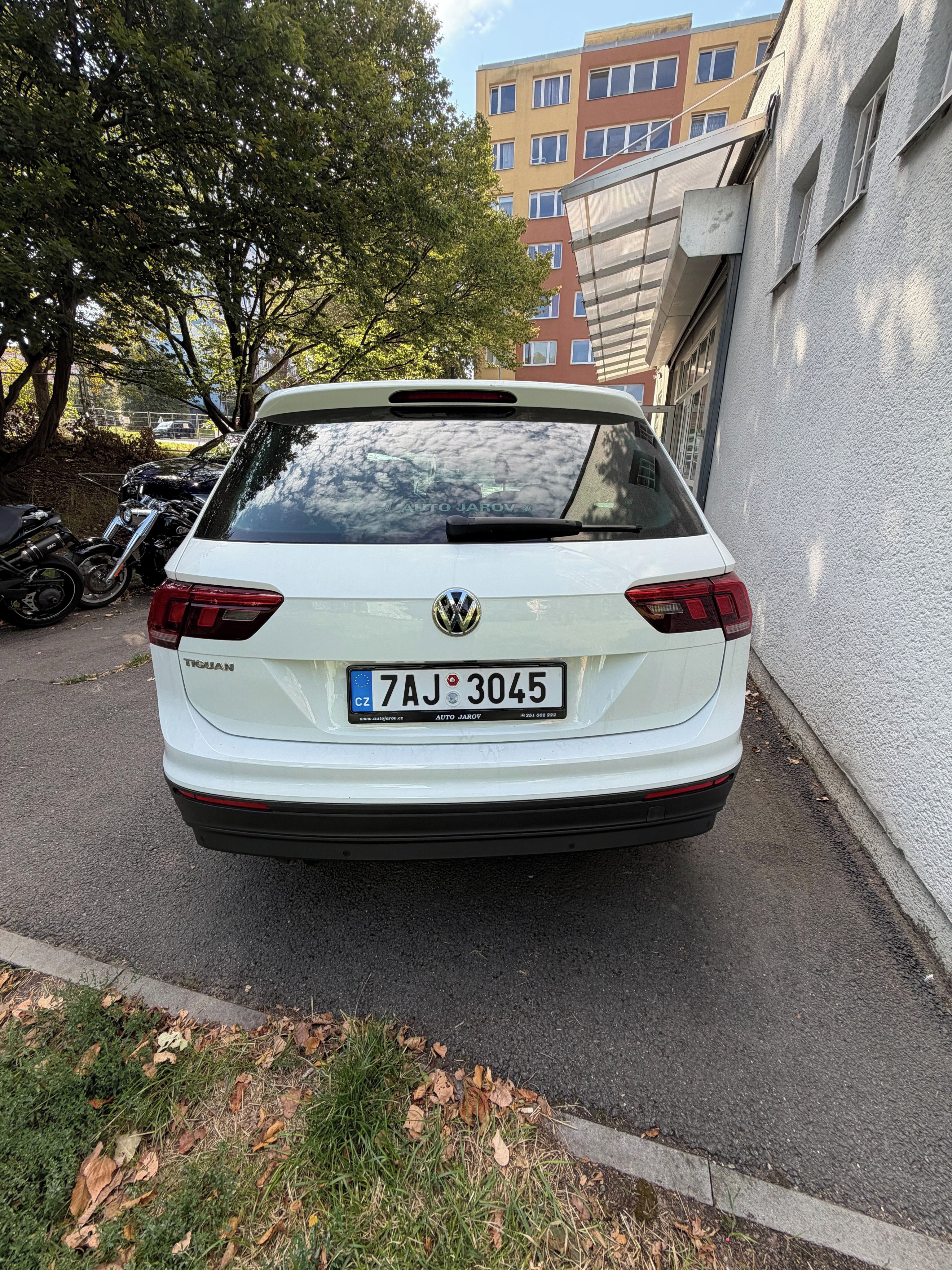 Volkswagen Tiguan, 2.0TDI, TOP Stav, první maj. - fotka 6