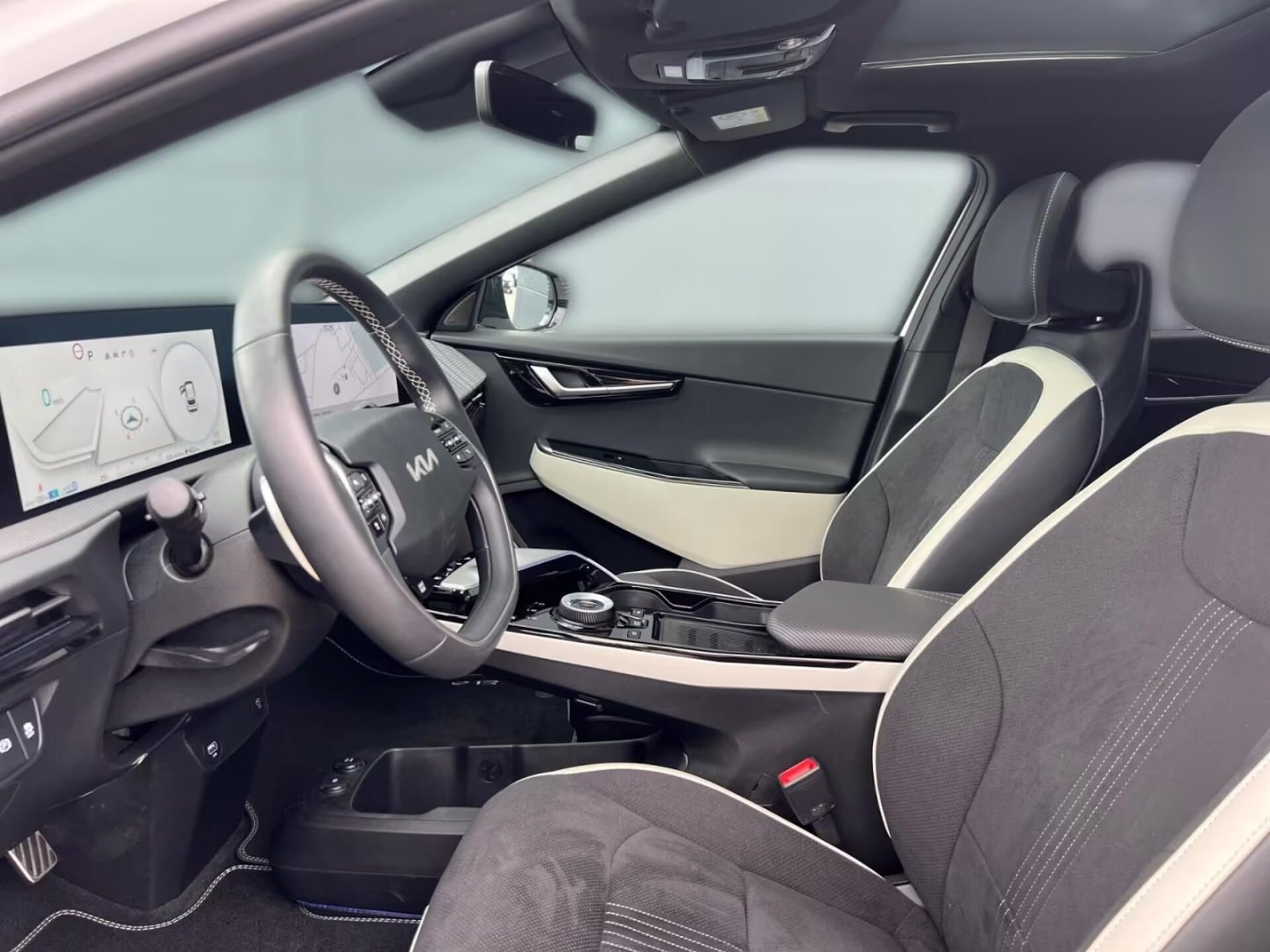 Kia EV6, GT-Line AWD Pano Meridian HuD - fotka 6