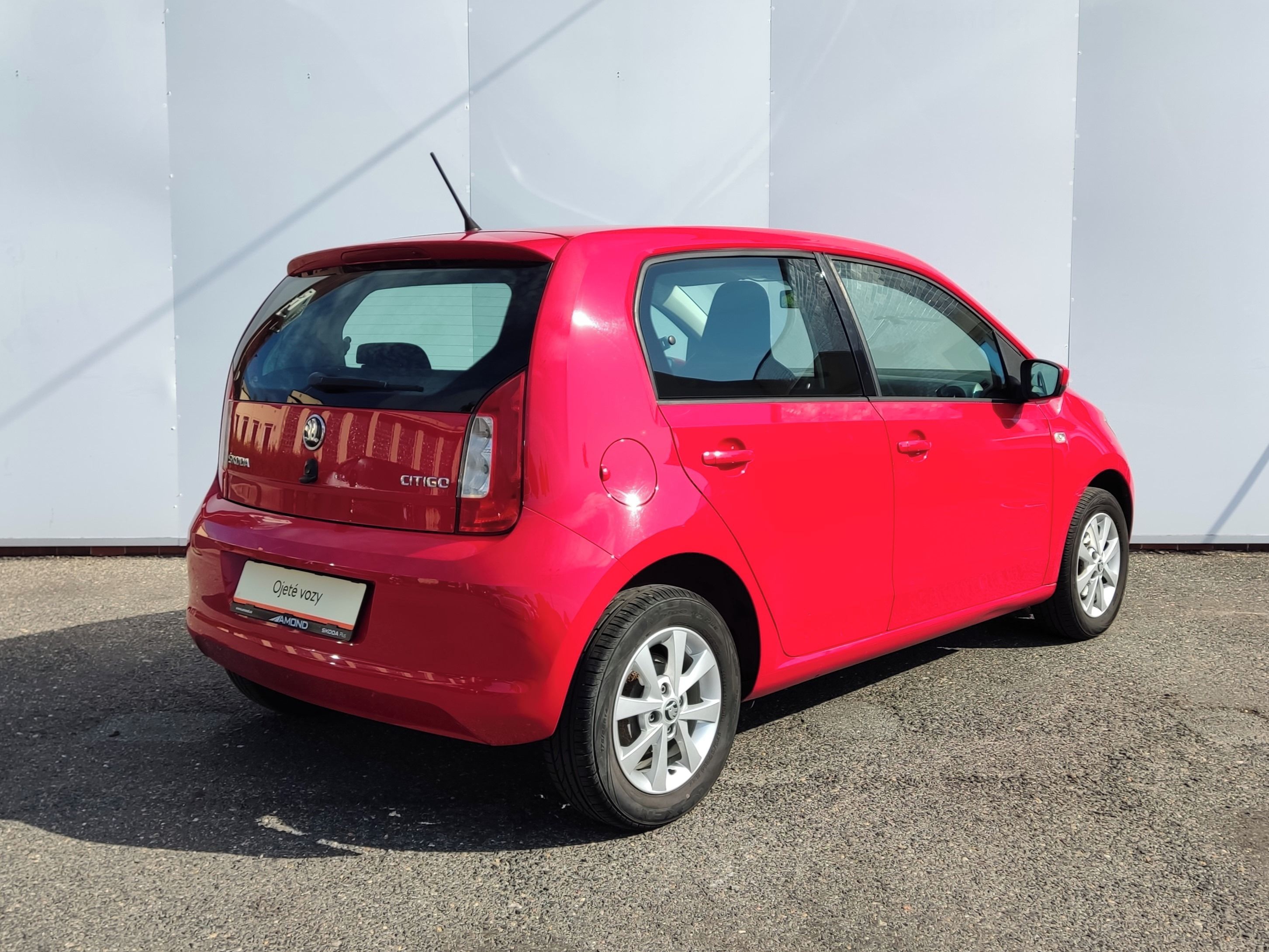 Škoda Citigo, 1.0 MPI 44 kW 5D Style - fotka 2