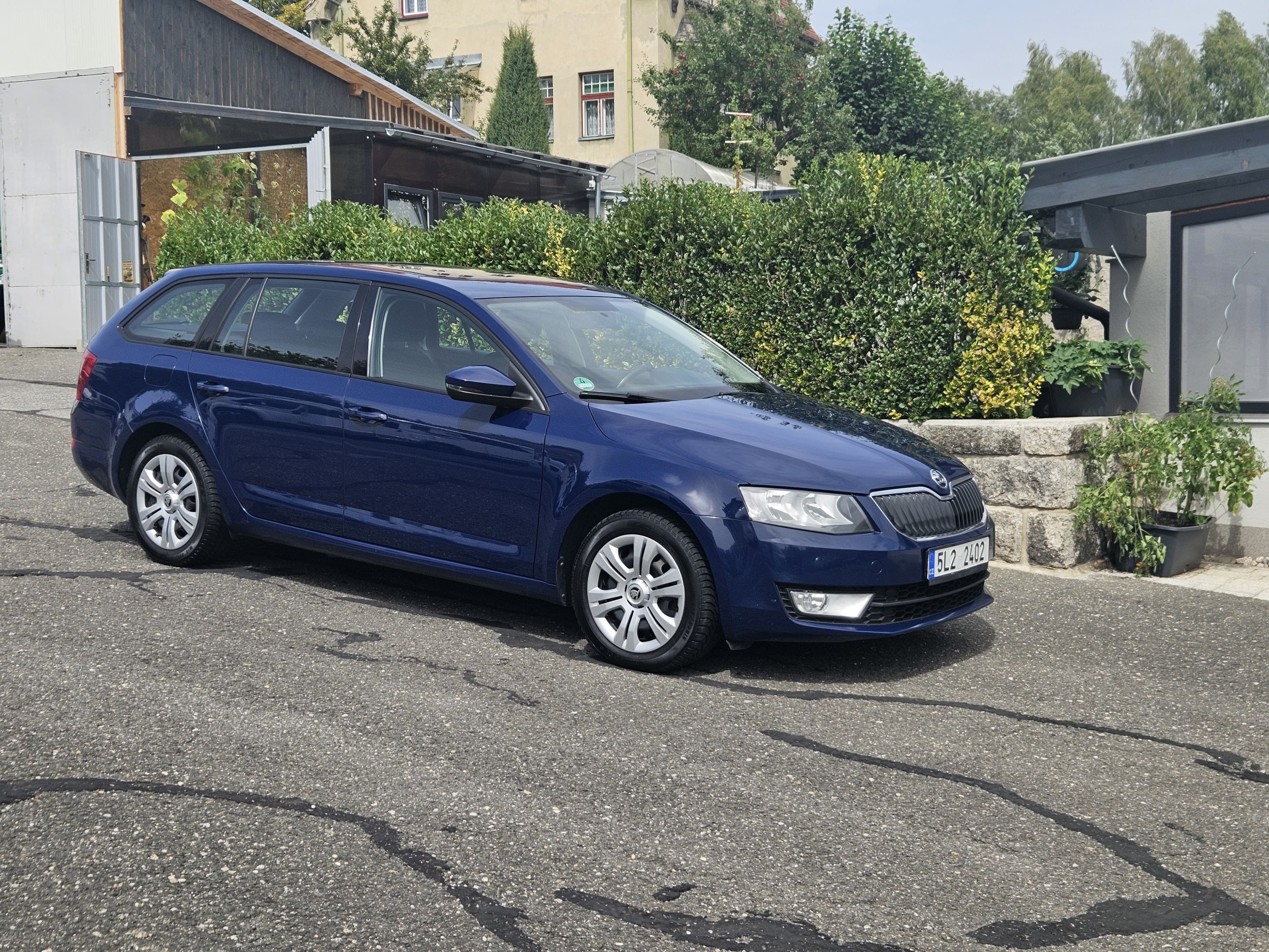 Škoda Octavia, 2.0 TDI - fotka 3