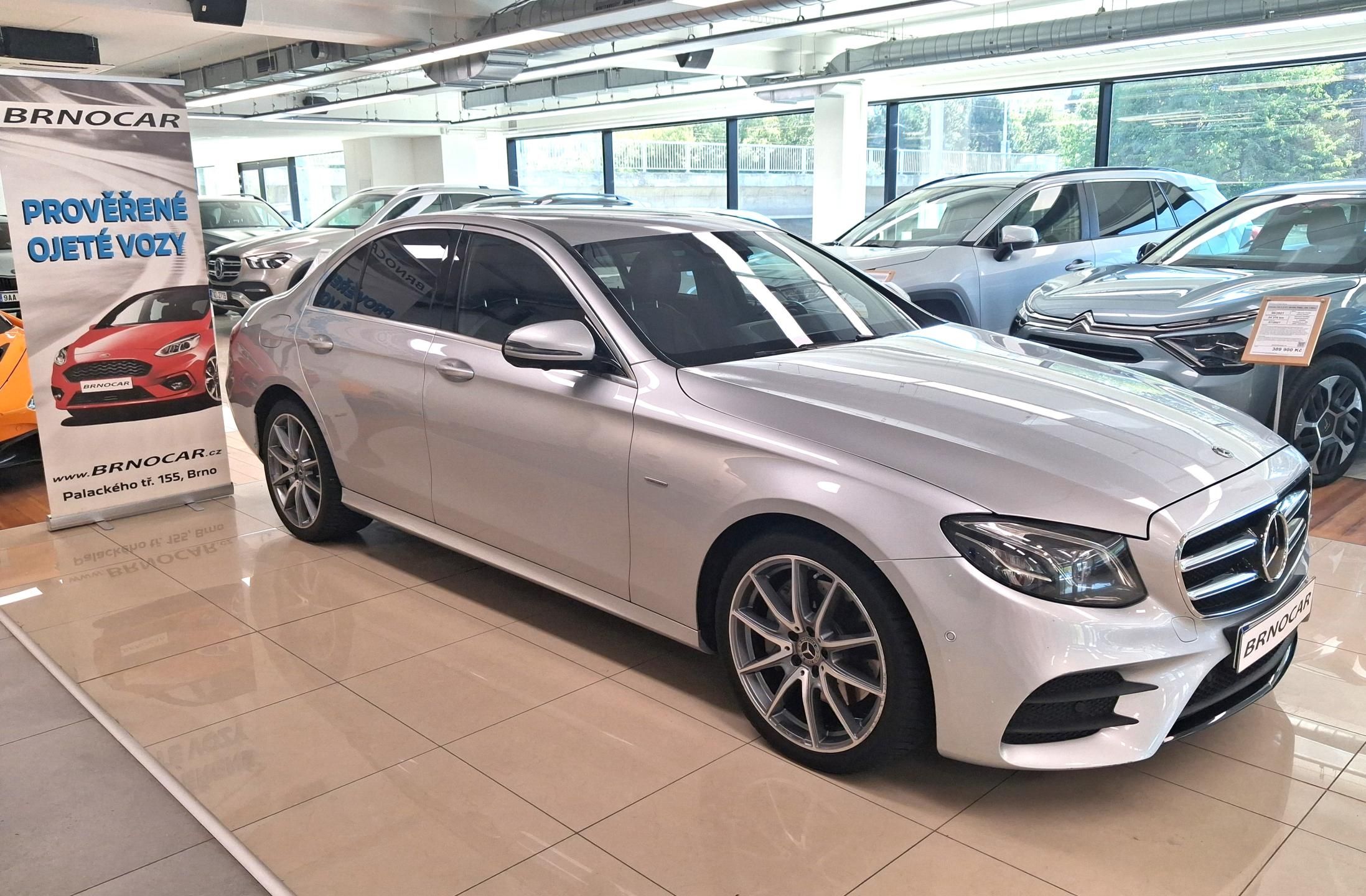 Mercedes-Benz Třídy E, E 220d 4MATIC Sport Style, ČR