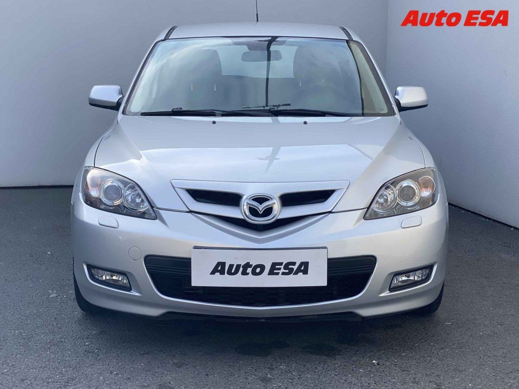 Mazda 3, 1.6 - fotka 2