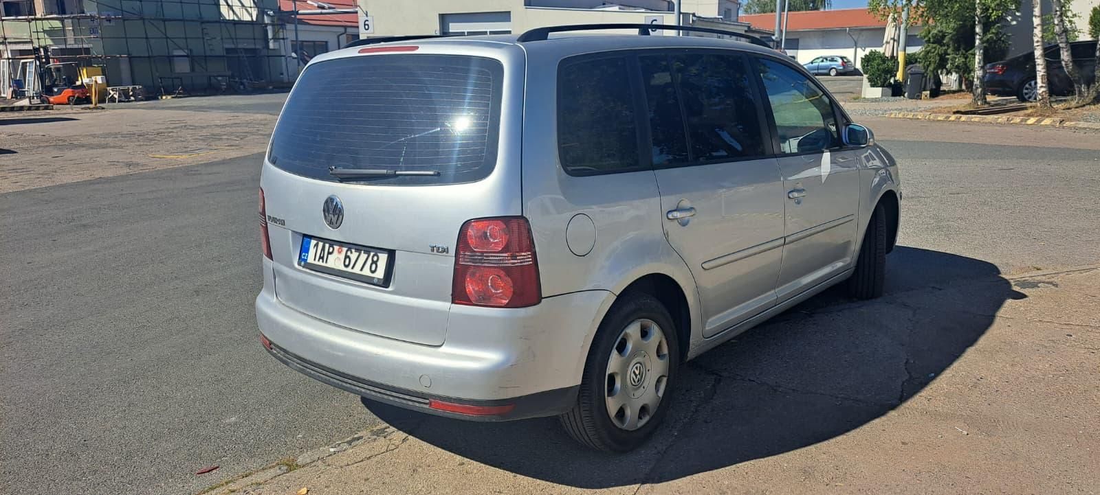 Volkswagen Touran, 1.9 TDI - fotka 2