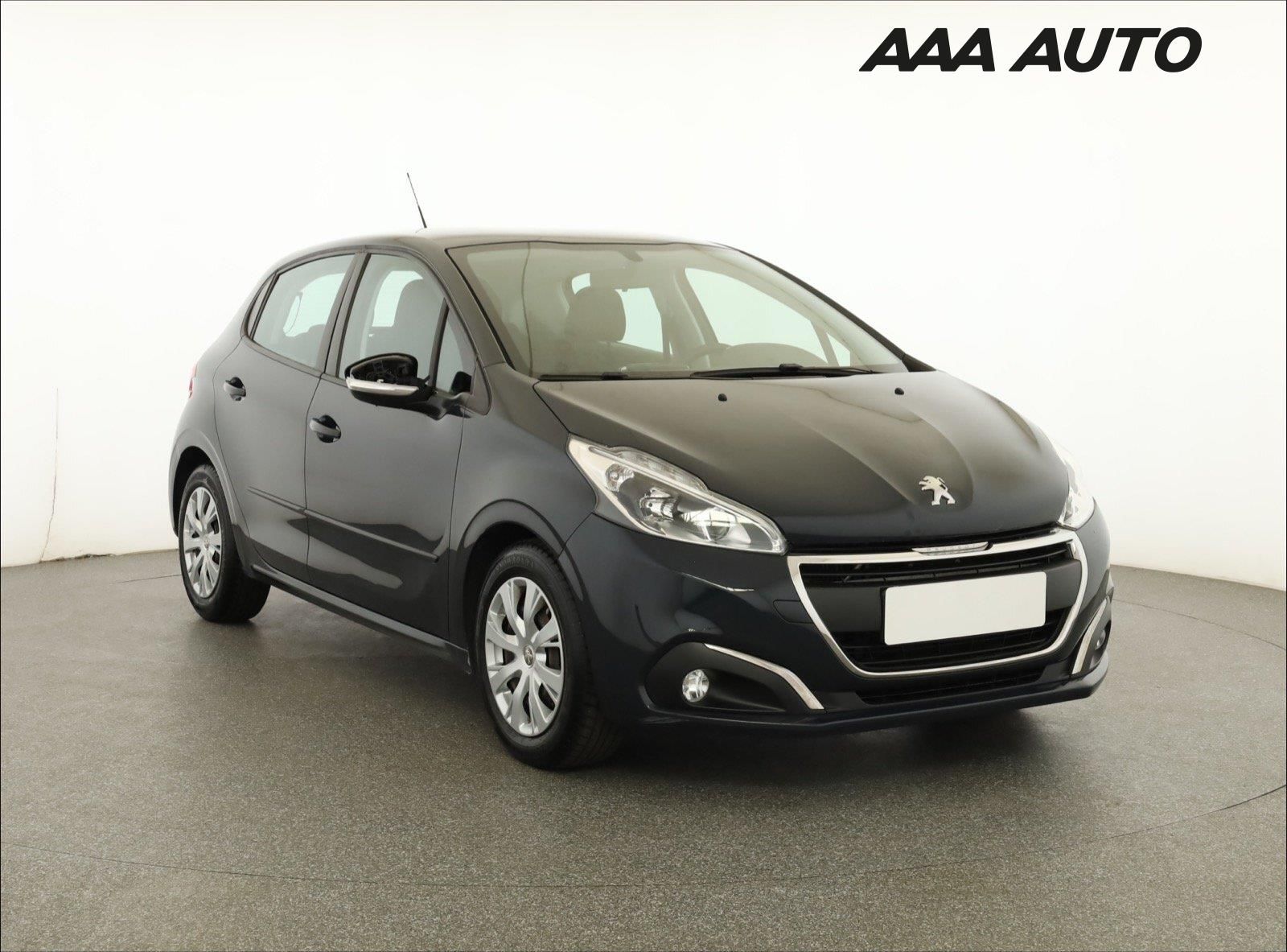 Peugeot 208, 1.5 BlueHDI, ČR,1.maj