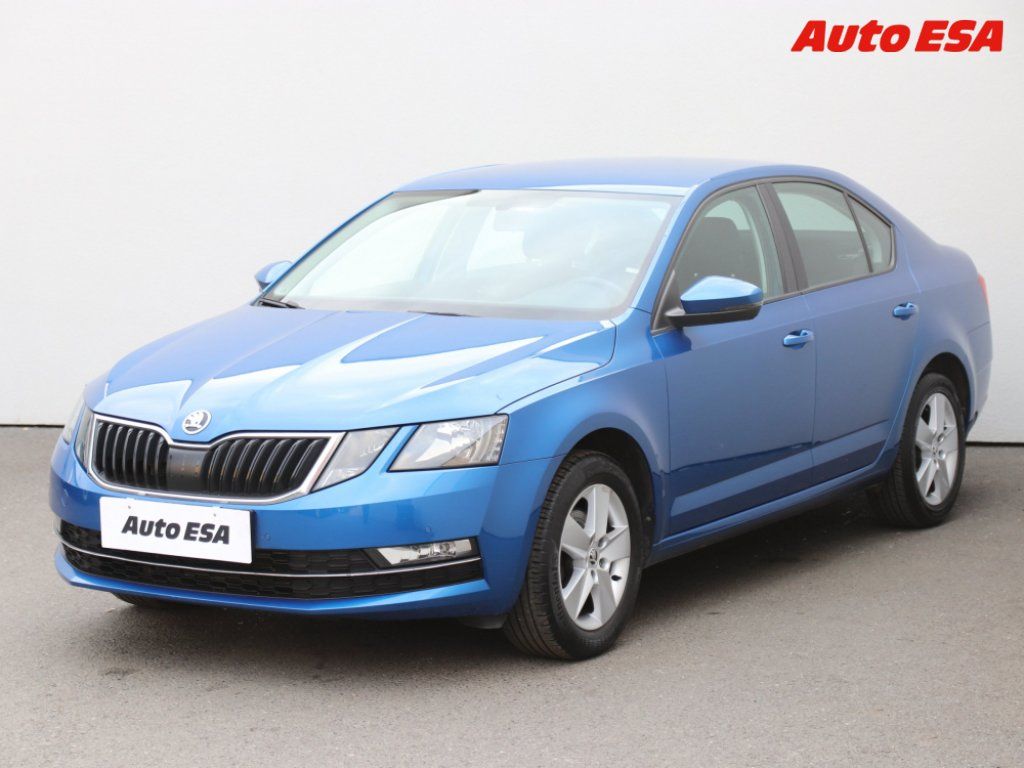 Škoda Octavia, 1.6 TDI - fotka 3