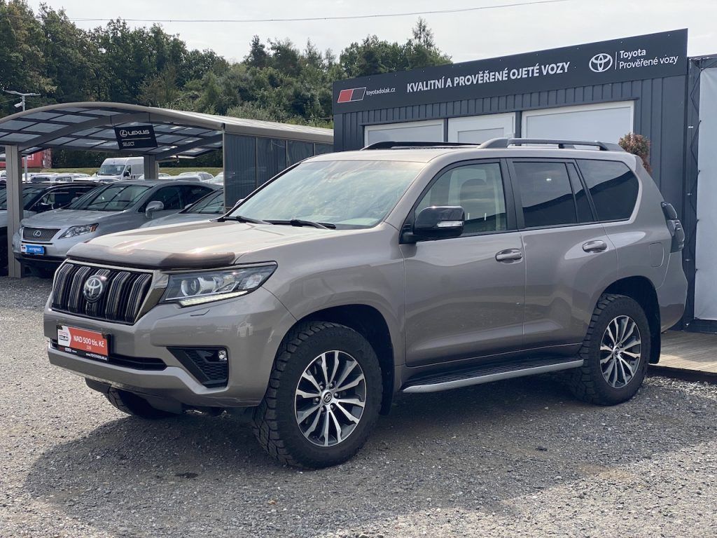 Toyota Land Cruiser, 2.8D, ČR, Executive VIP, DPH - fotka 4